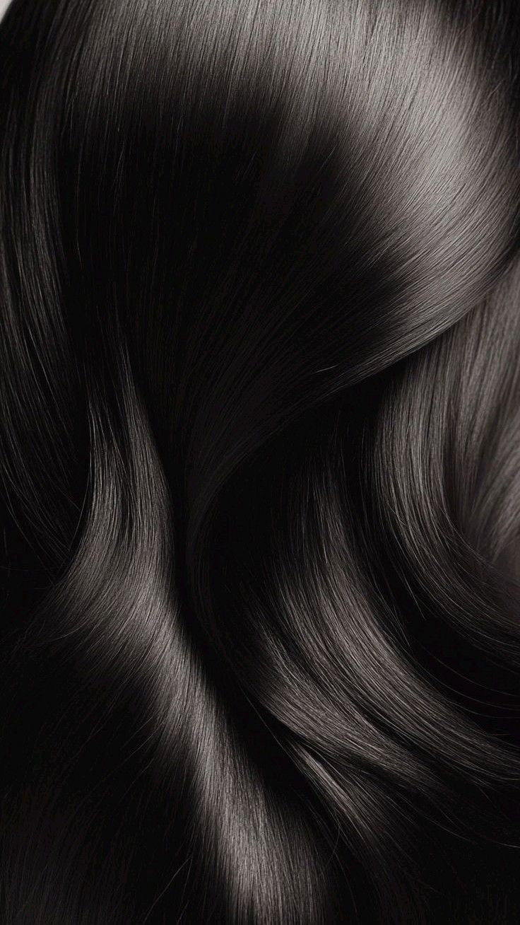 cheveux brun qui montre la qualité des soins pour cheveux de la collection Blooshop