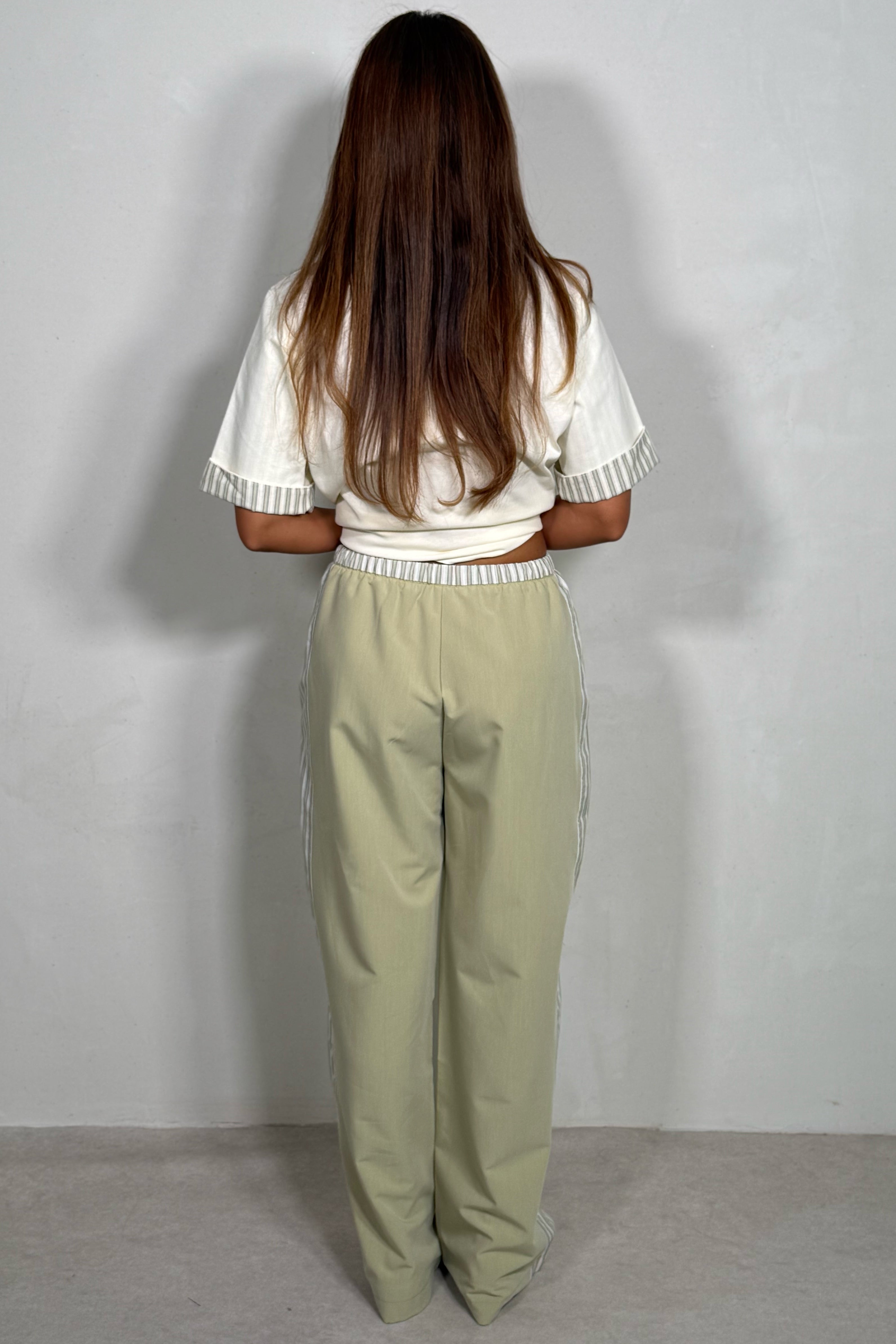 Pantalon Fluide Femme avec Bandes Latérales Rayées