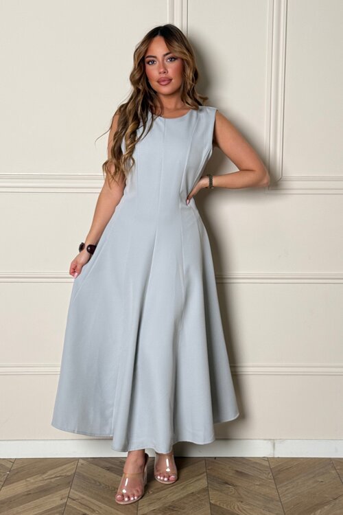 Robe Evasée Sans Manches