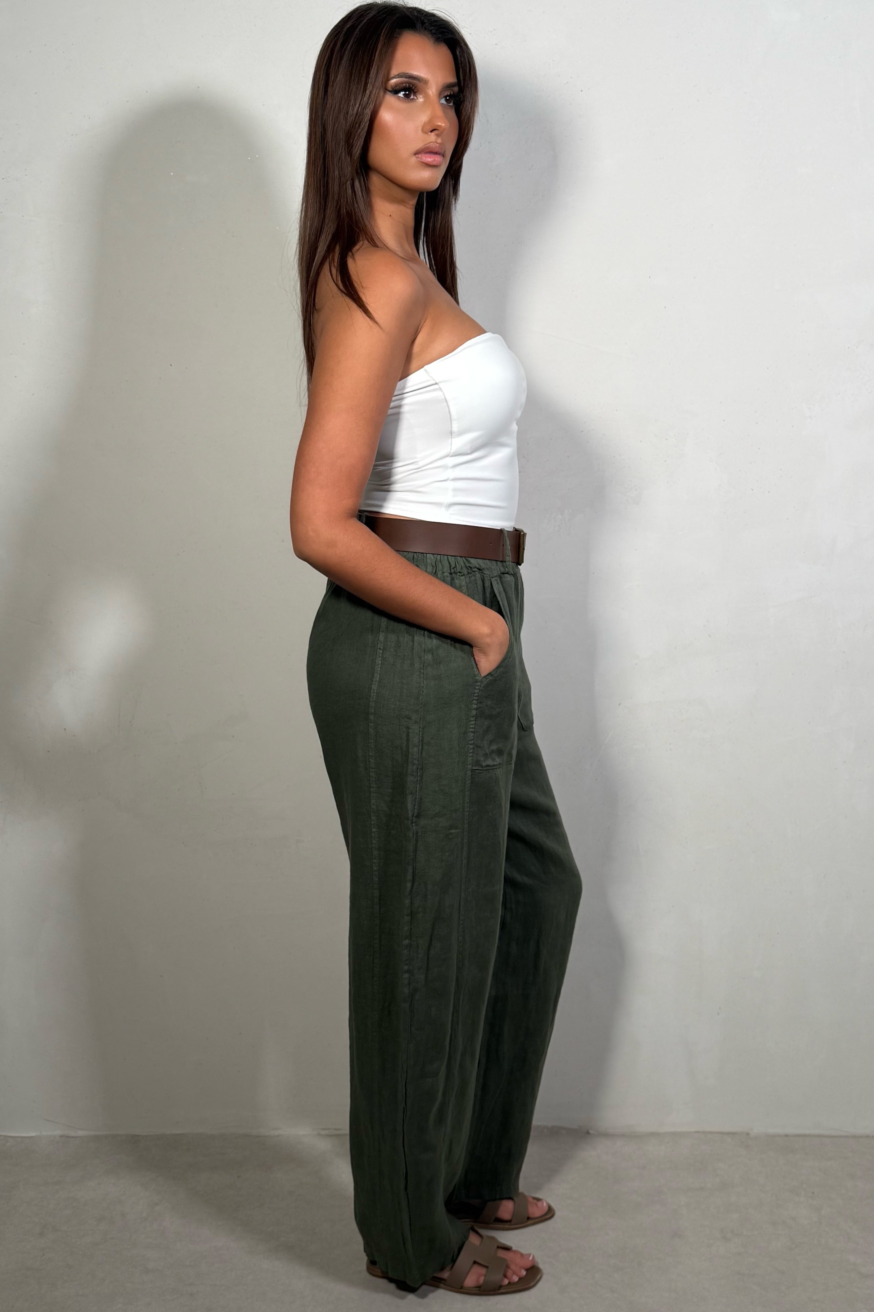 Pantalon en Lin Coupe Barrel Femme avec Ceinture - Style Tendance