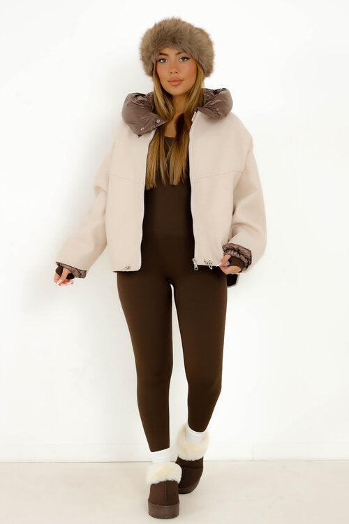 Manteau Manches Oversizes + Capuche Intégrée