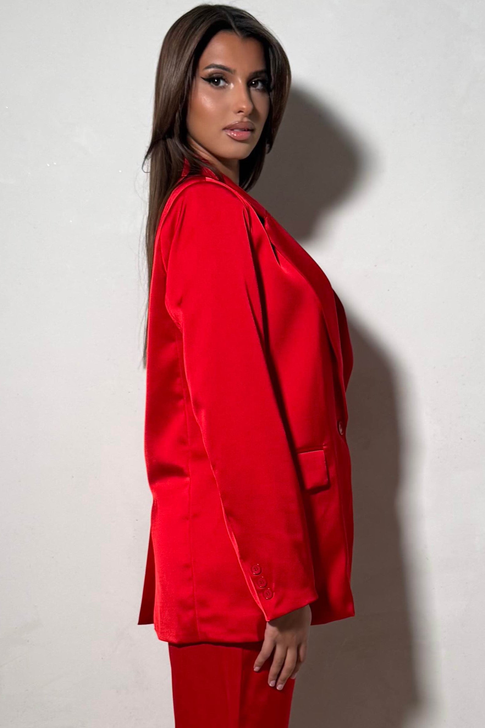 Blazer Tailleur Satiné Éclat Réflectif Rouge Passion