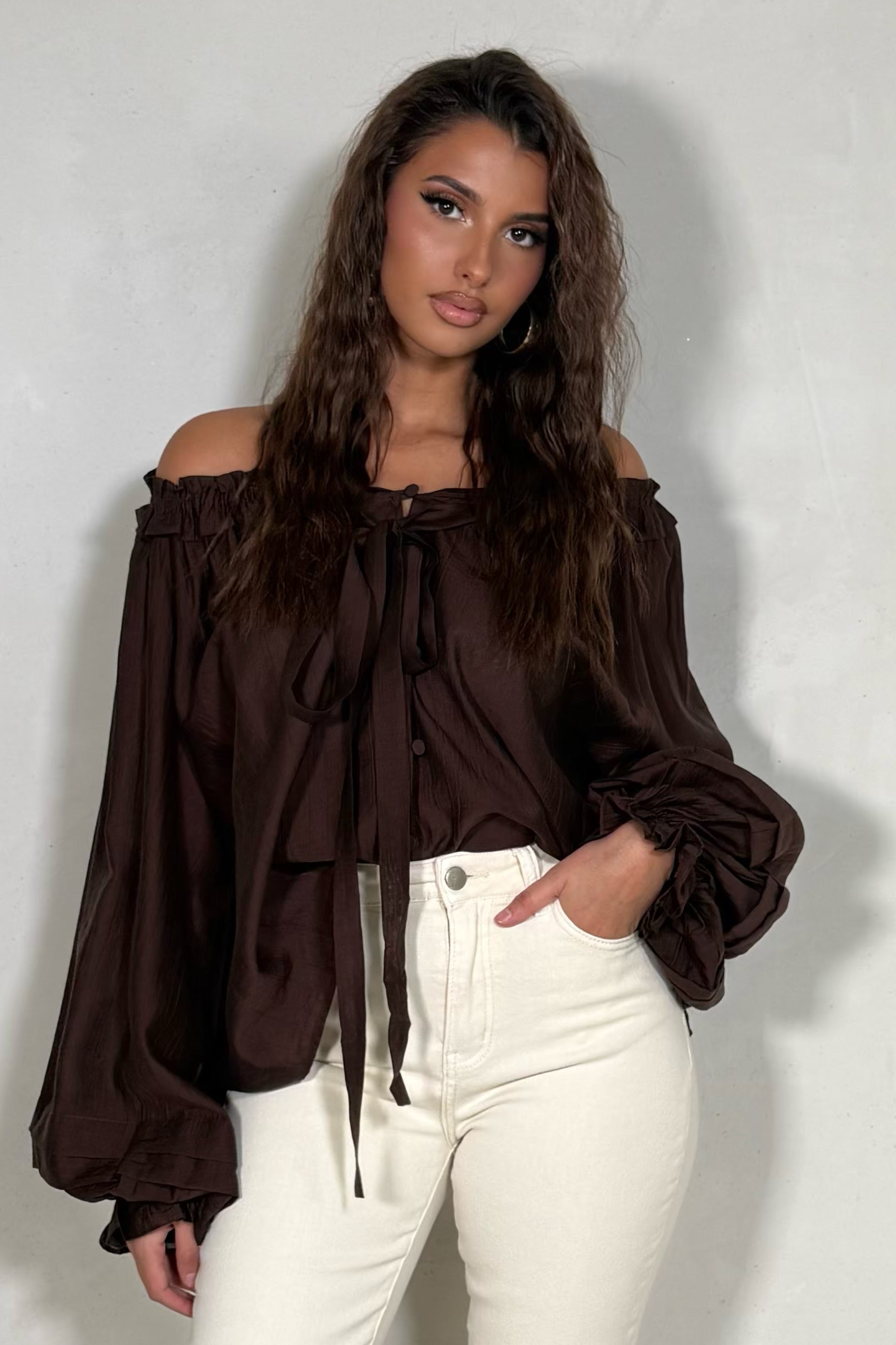 Top Bohème Col Bardot Femme – Tencel & Sensualité Épaulée