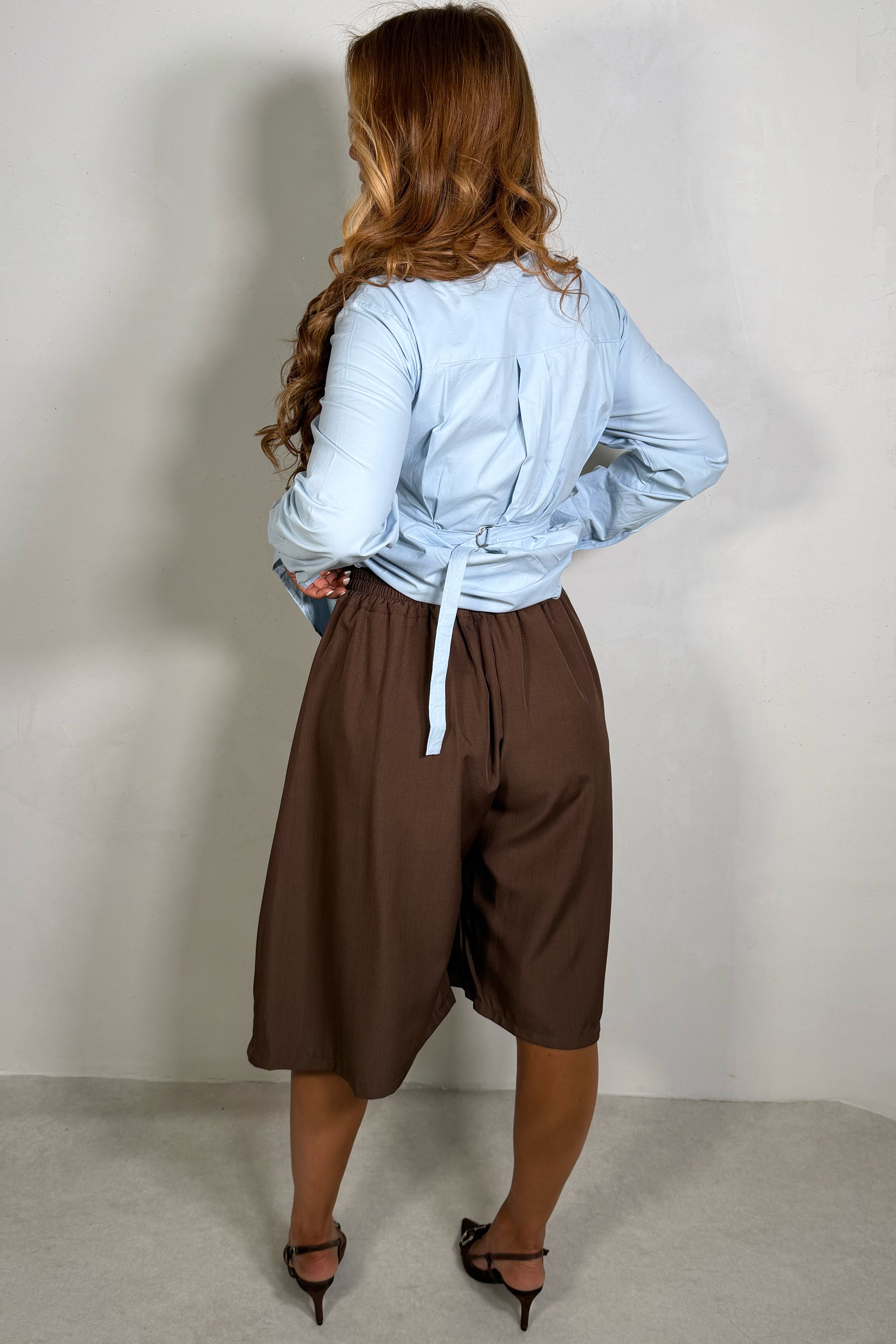 Bermuda à Plis — Coupe Chic & Confort Stretch