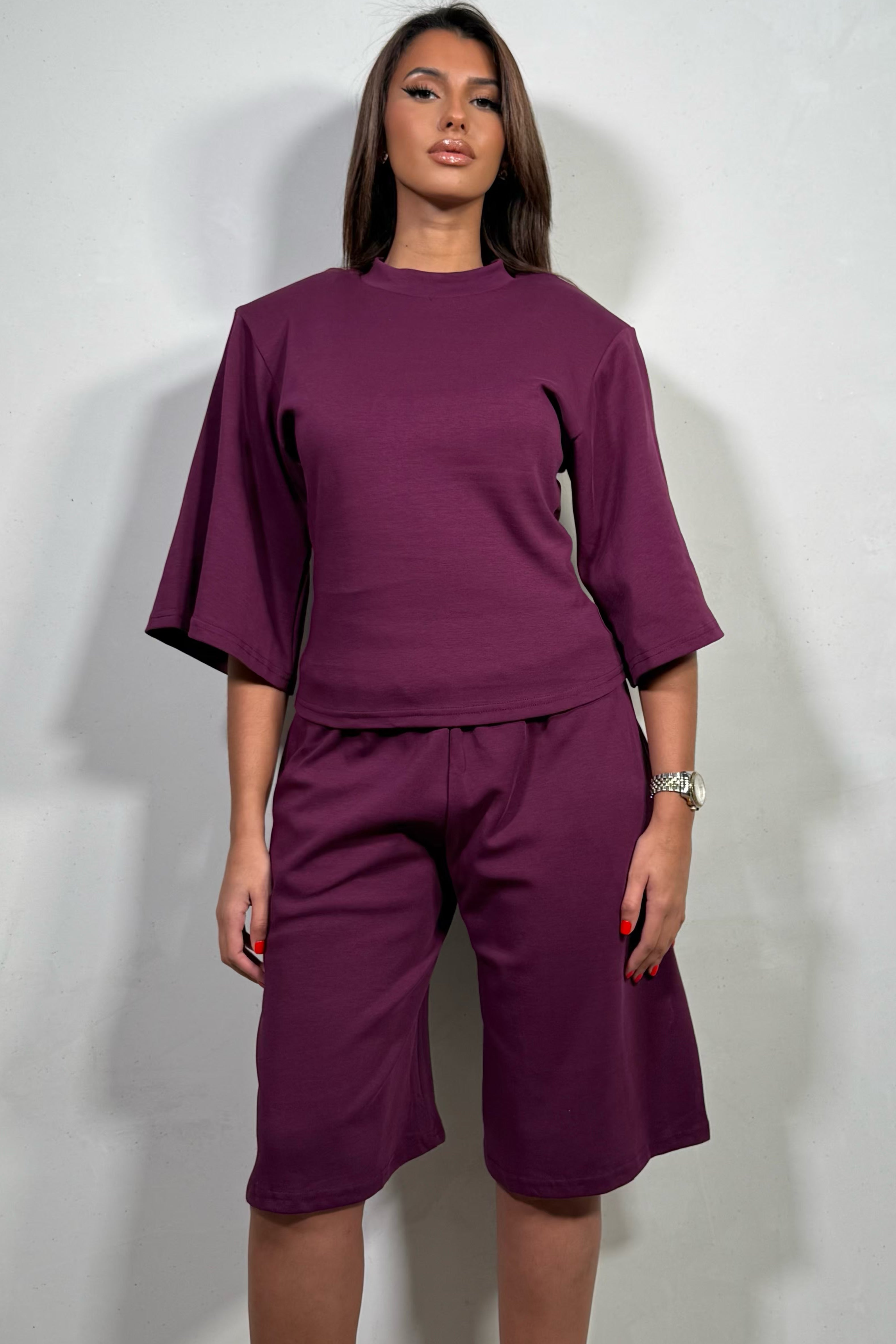 Ensemble Femme Haut à Épaulettes Manches Kimono et Bermuda Long Structuré