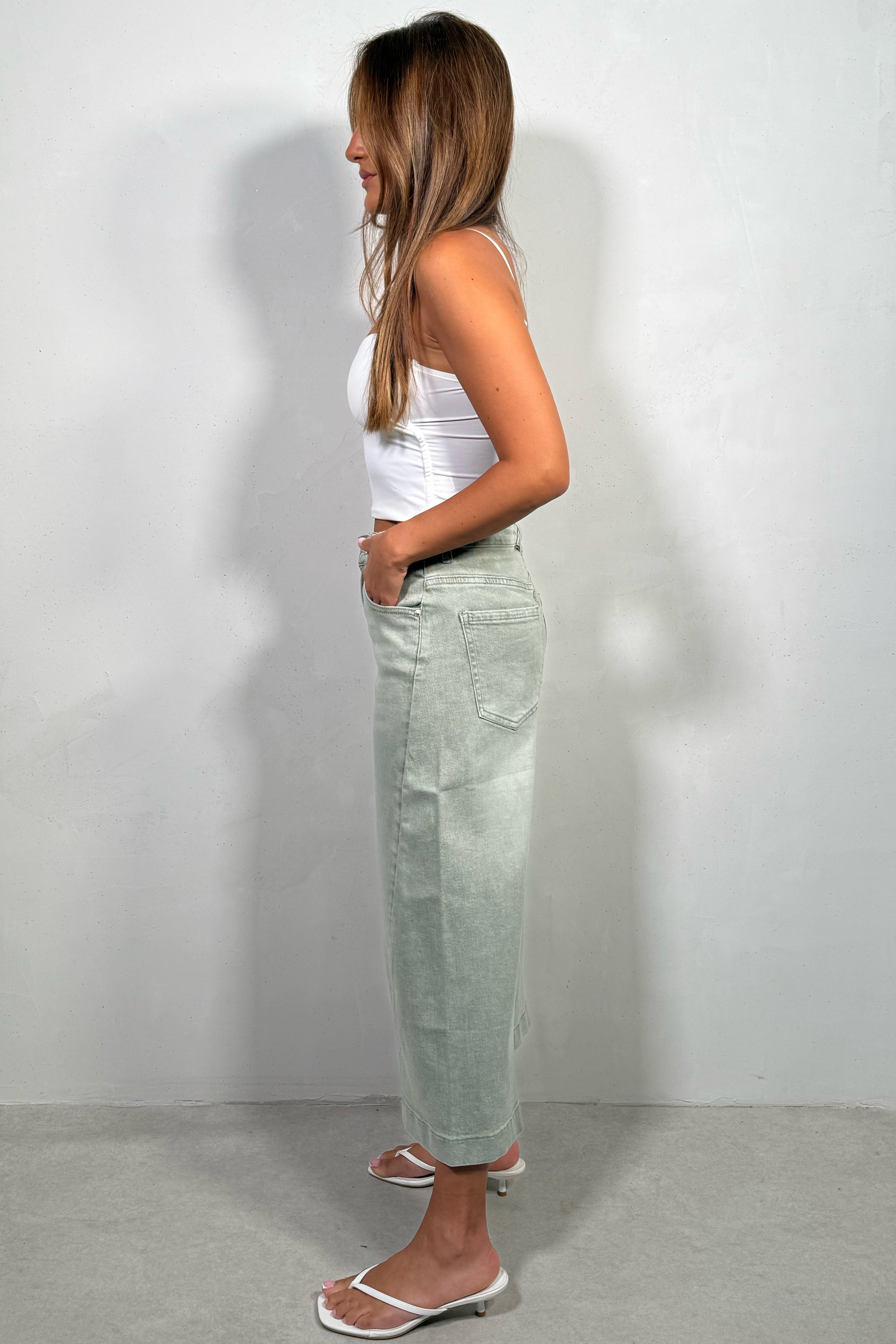 Bermuda Jean Large Délavé – Coupe Ample & Confort Estival