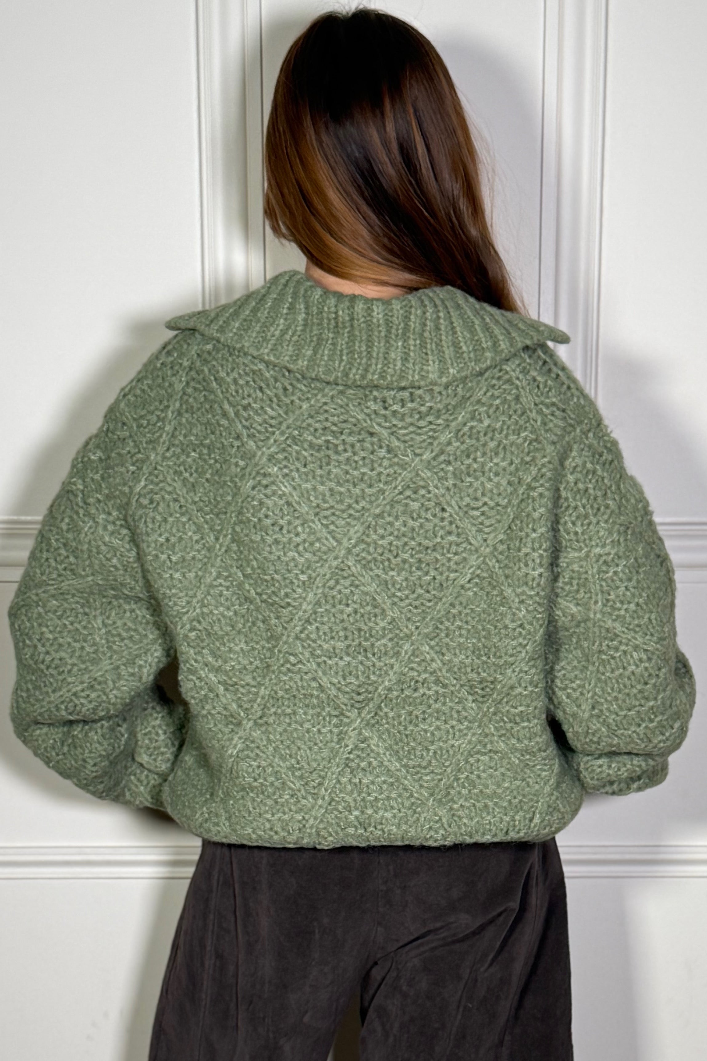 Gilet Femme à Zip avec Torsades - Confort et Élégance