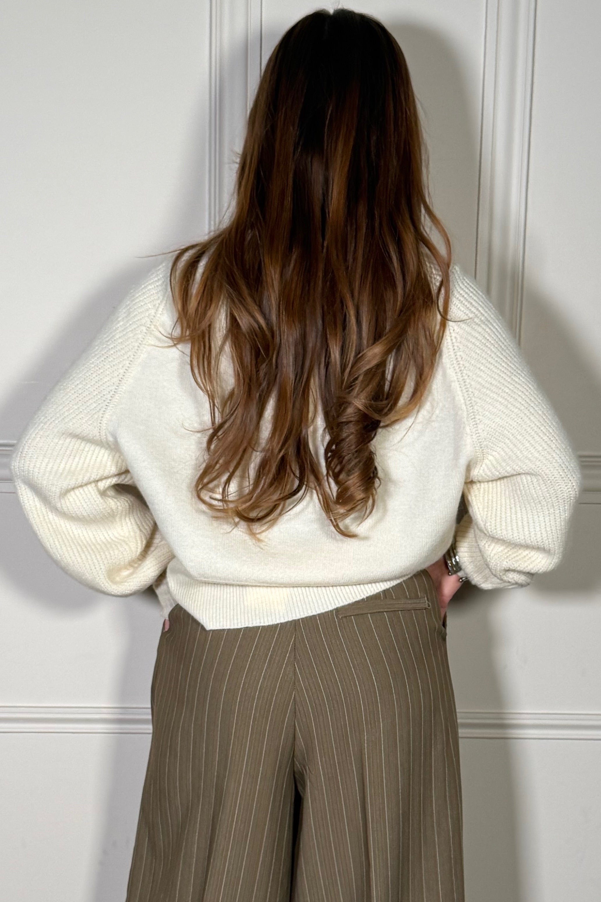 Pull Côtelé Col Rond Doux - Confort et Style au Quotidien