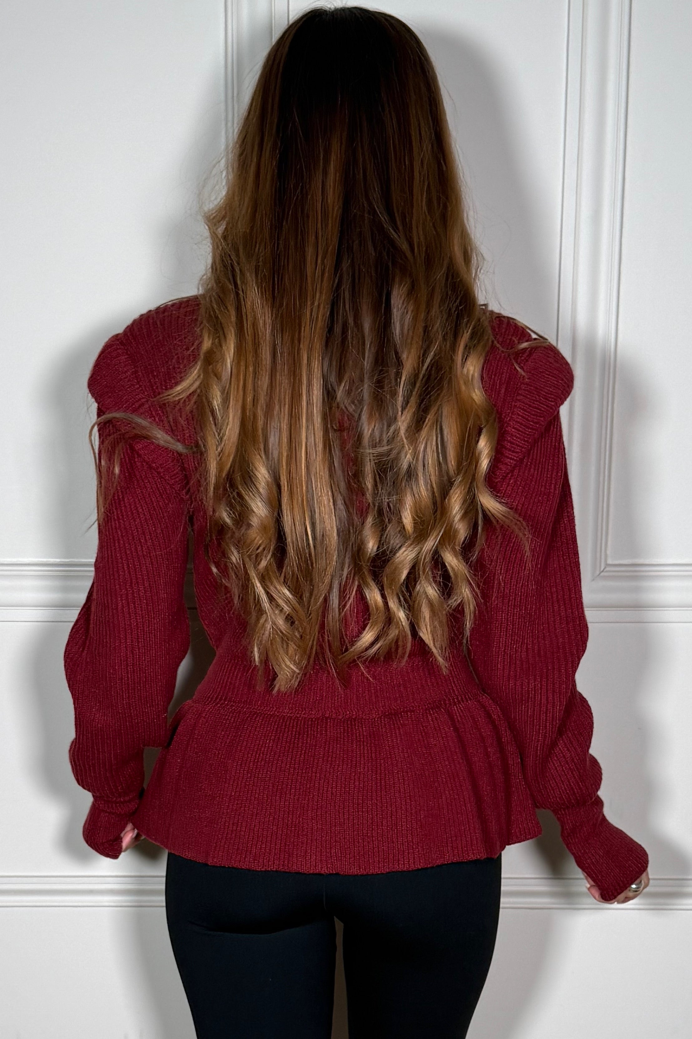 Pull Côtelé Péplum Épaulettes - Silhouette Structurée