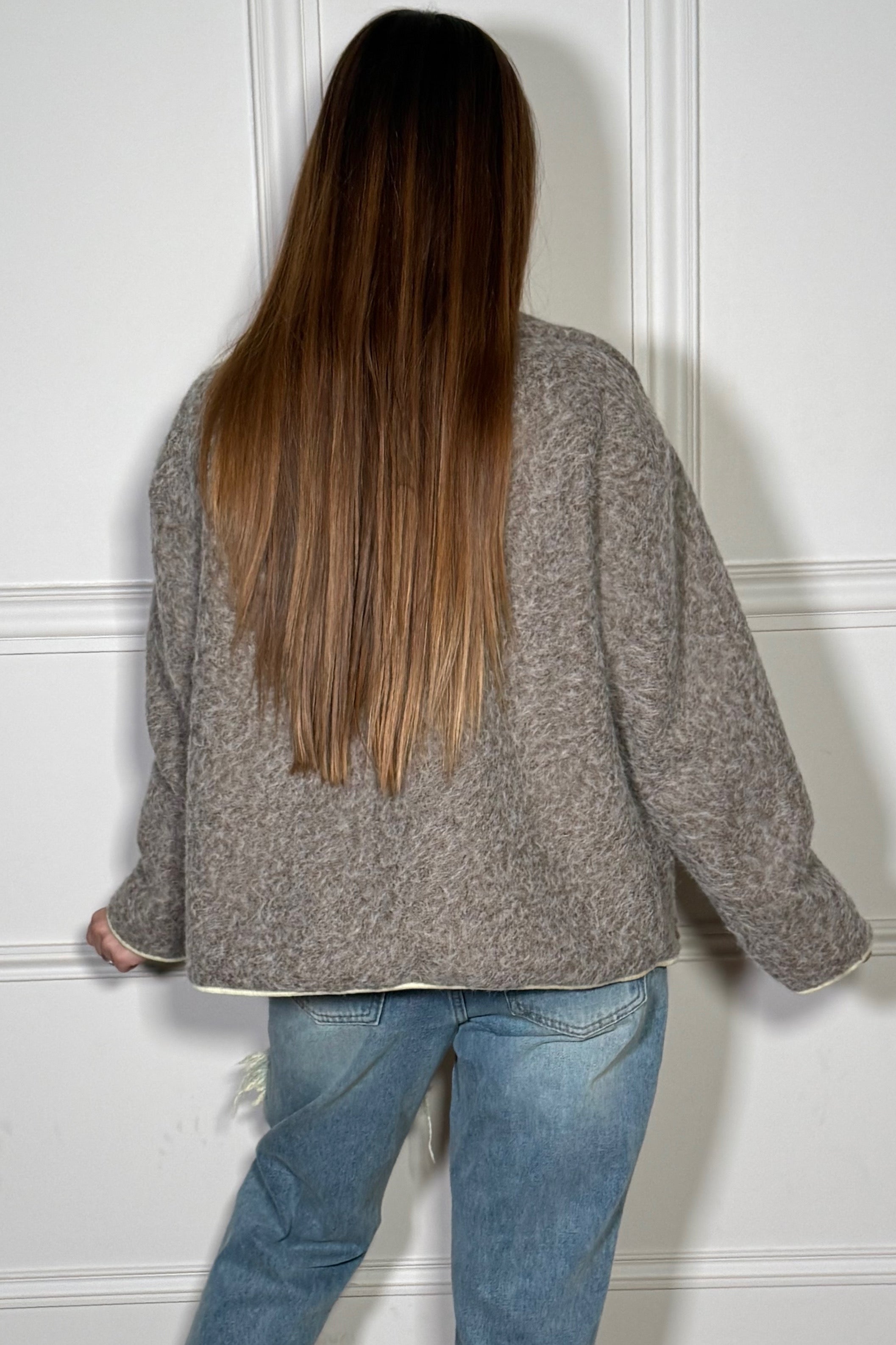 Veste Laine Bouclée Femme - Finitions Contrastantes Élégantes