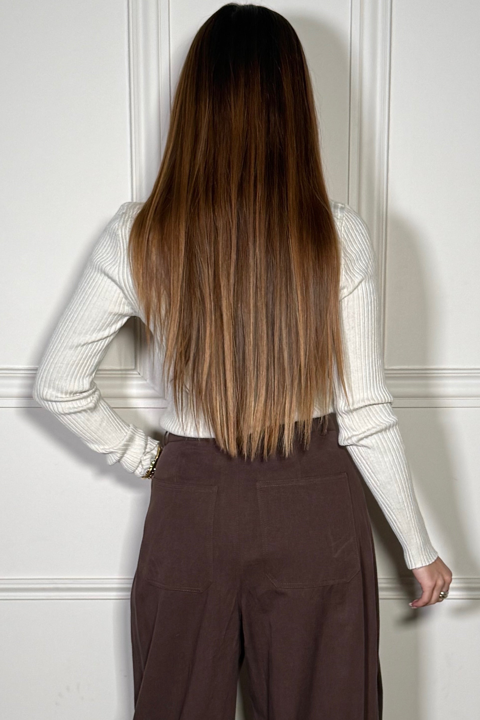 Pull Côtelé Col Montant Femme - Douceur & Élégance Intemporelle