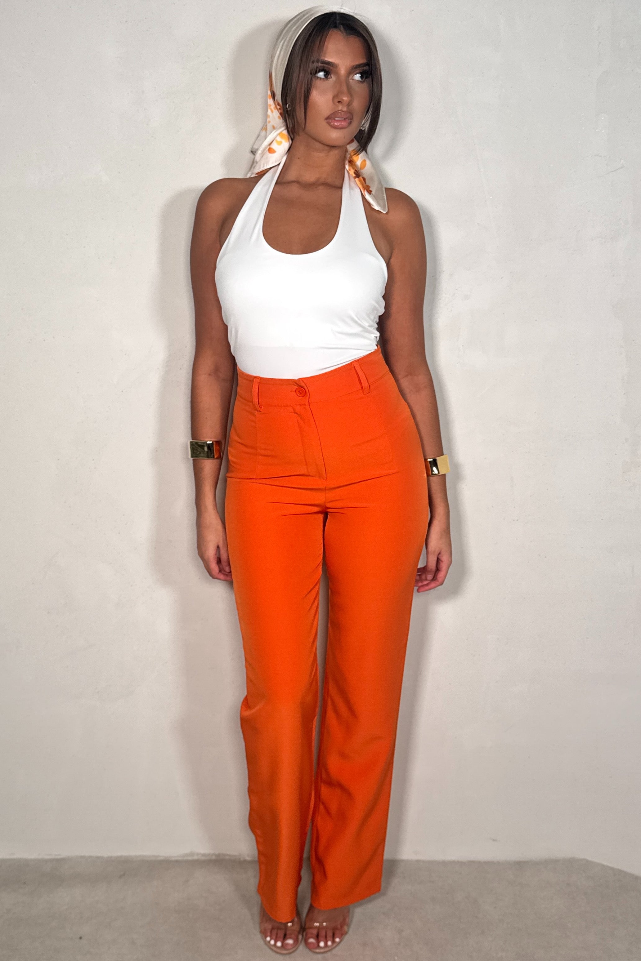 Pantalon de tailleur femme orange coupe structurée
