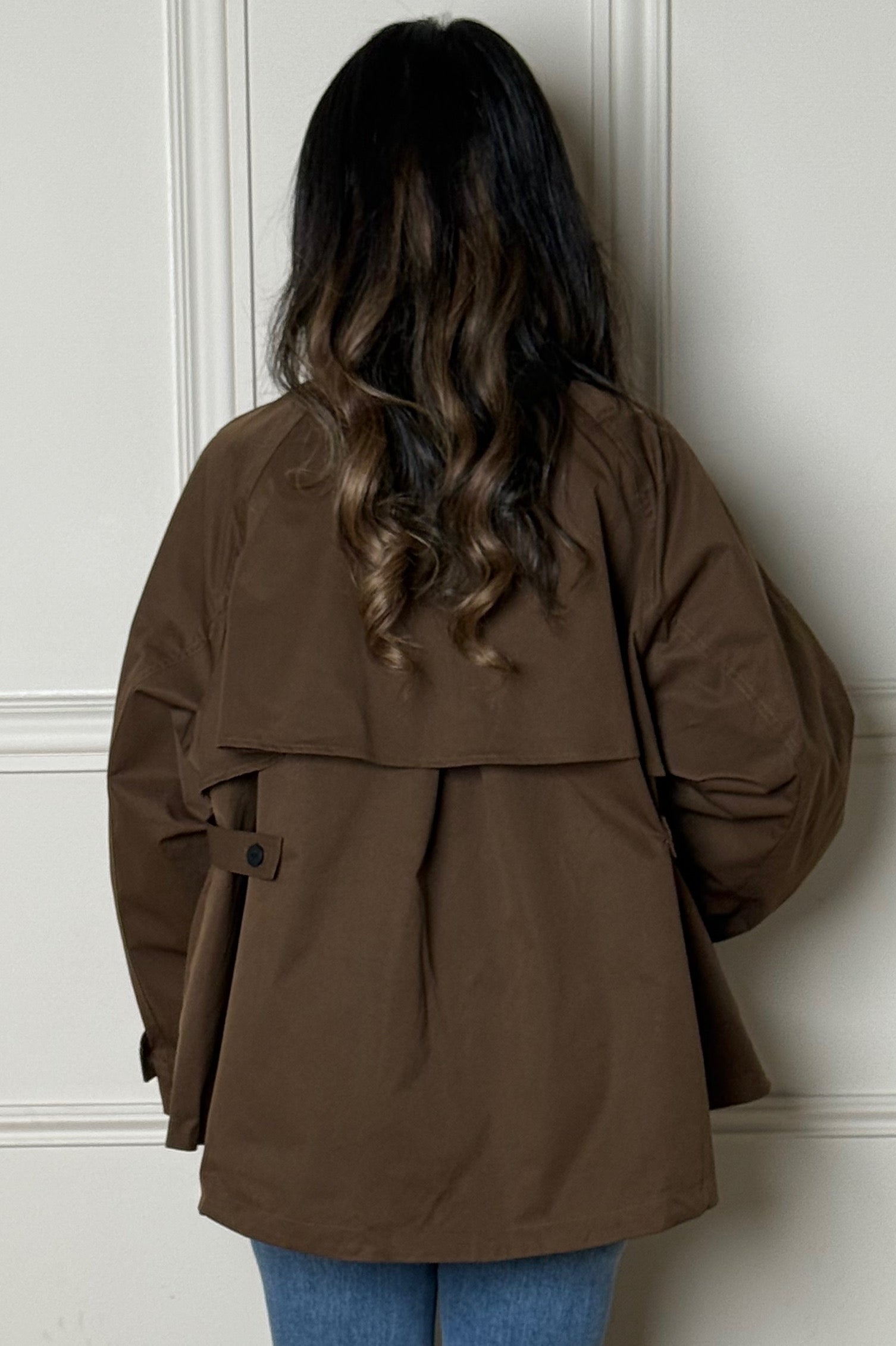 Trench Femme Cape Court - Style Élégant Sophistiqué
