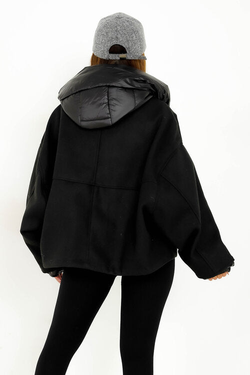 Manteau Manches Oversizes + Capuche Intégrée