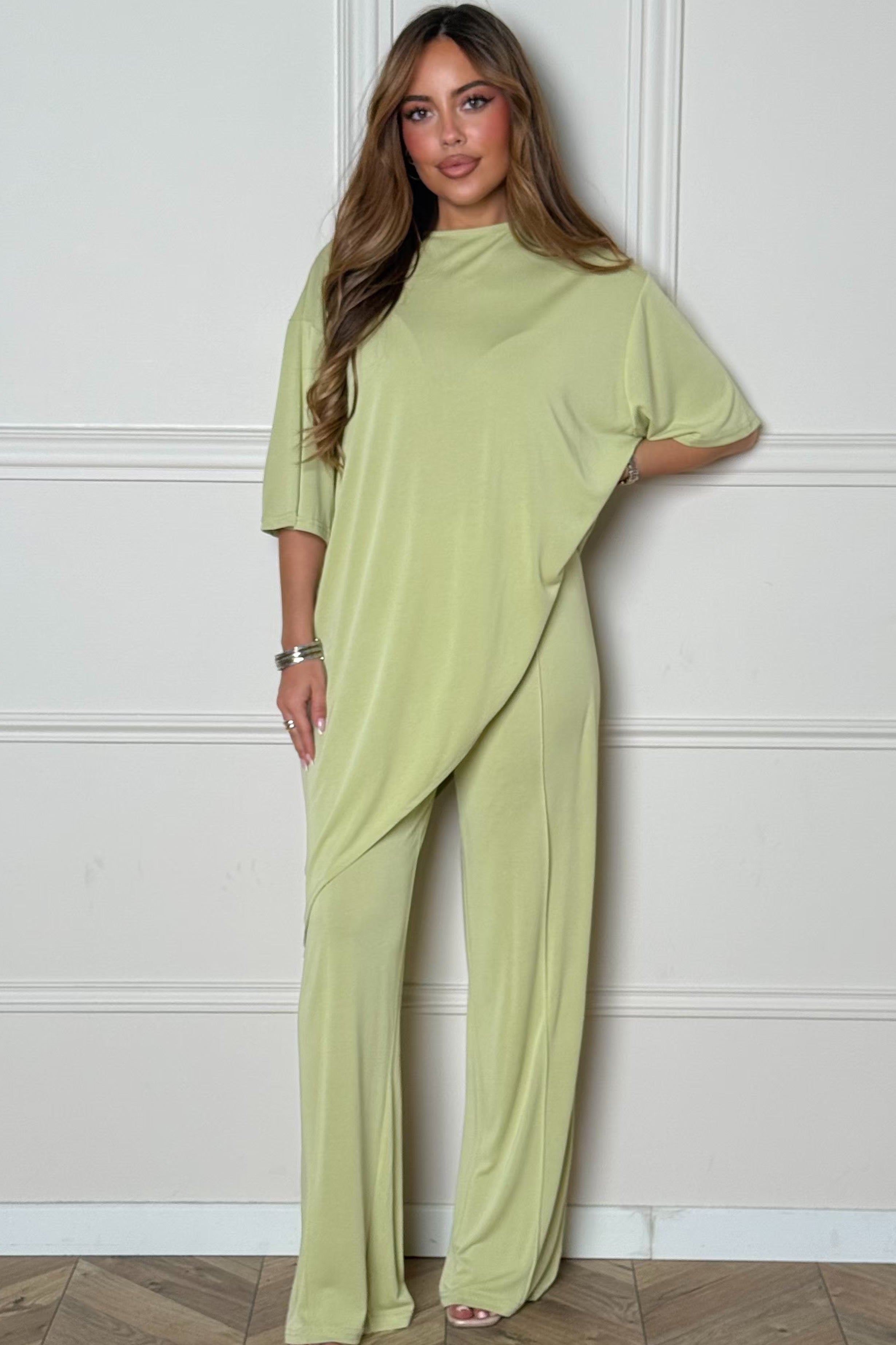 Look complet ensemble asymétrique BLOOSHOP - Tenue coordonnée tendance, esprit créatif