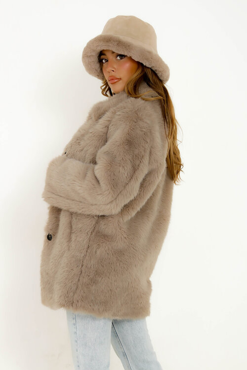 Manteau Fur Vegan Boutonné