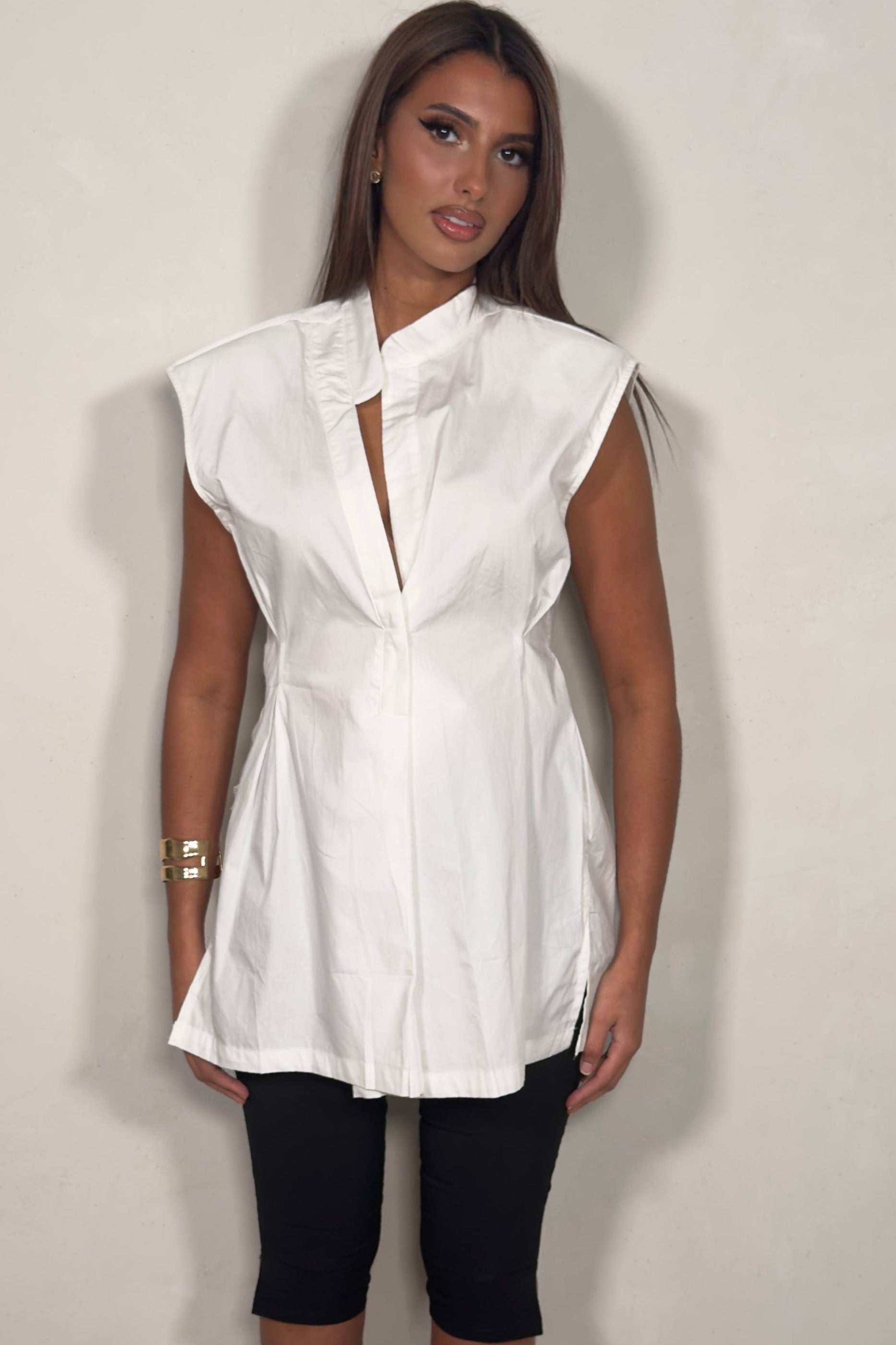 Chemise sans manches à épaulettes coloris blanc