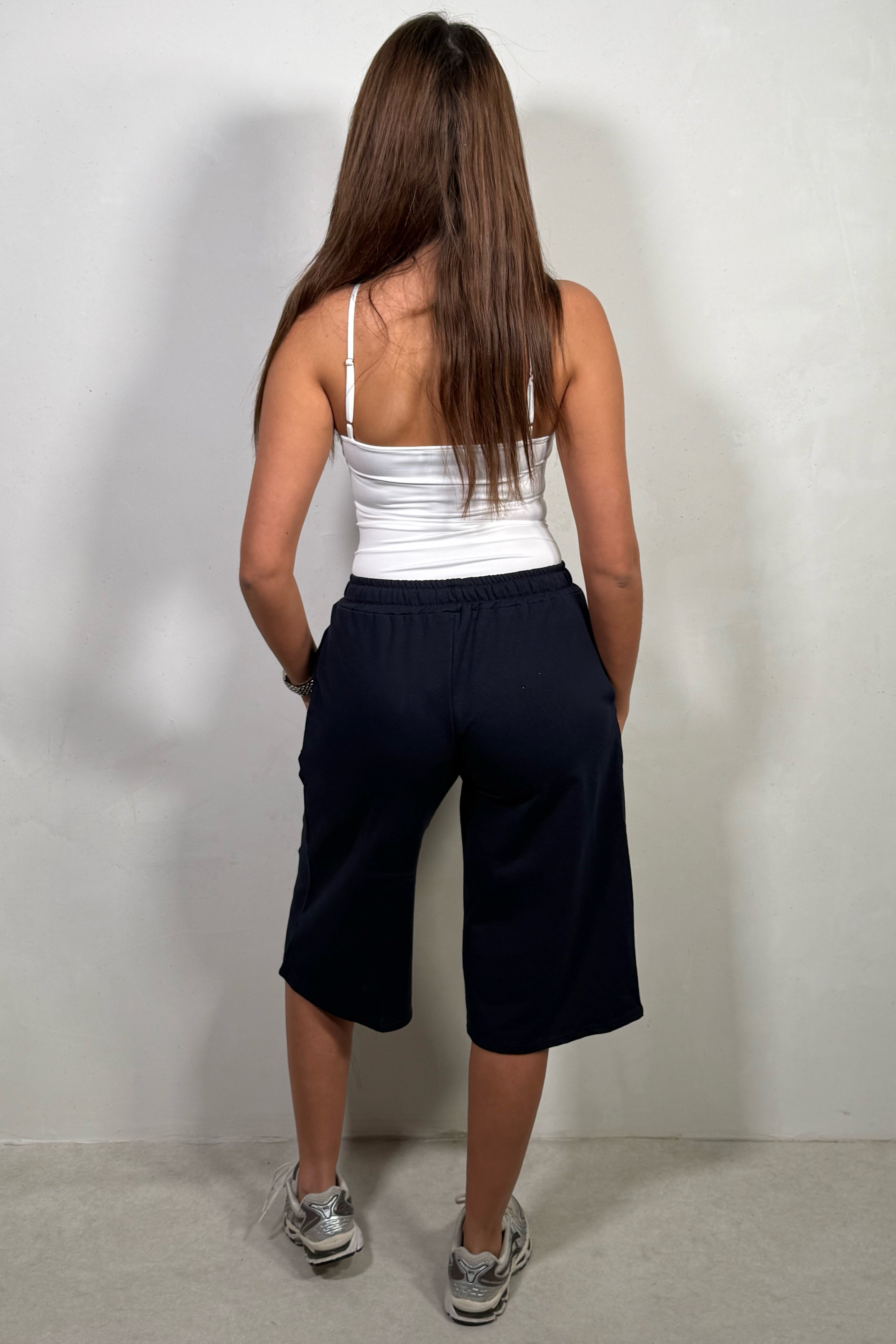 Bermuda Large Molleton Style Jogging – 6 Coloris Femme