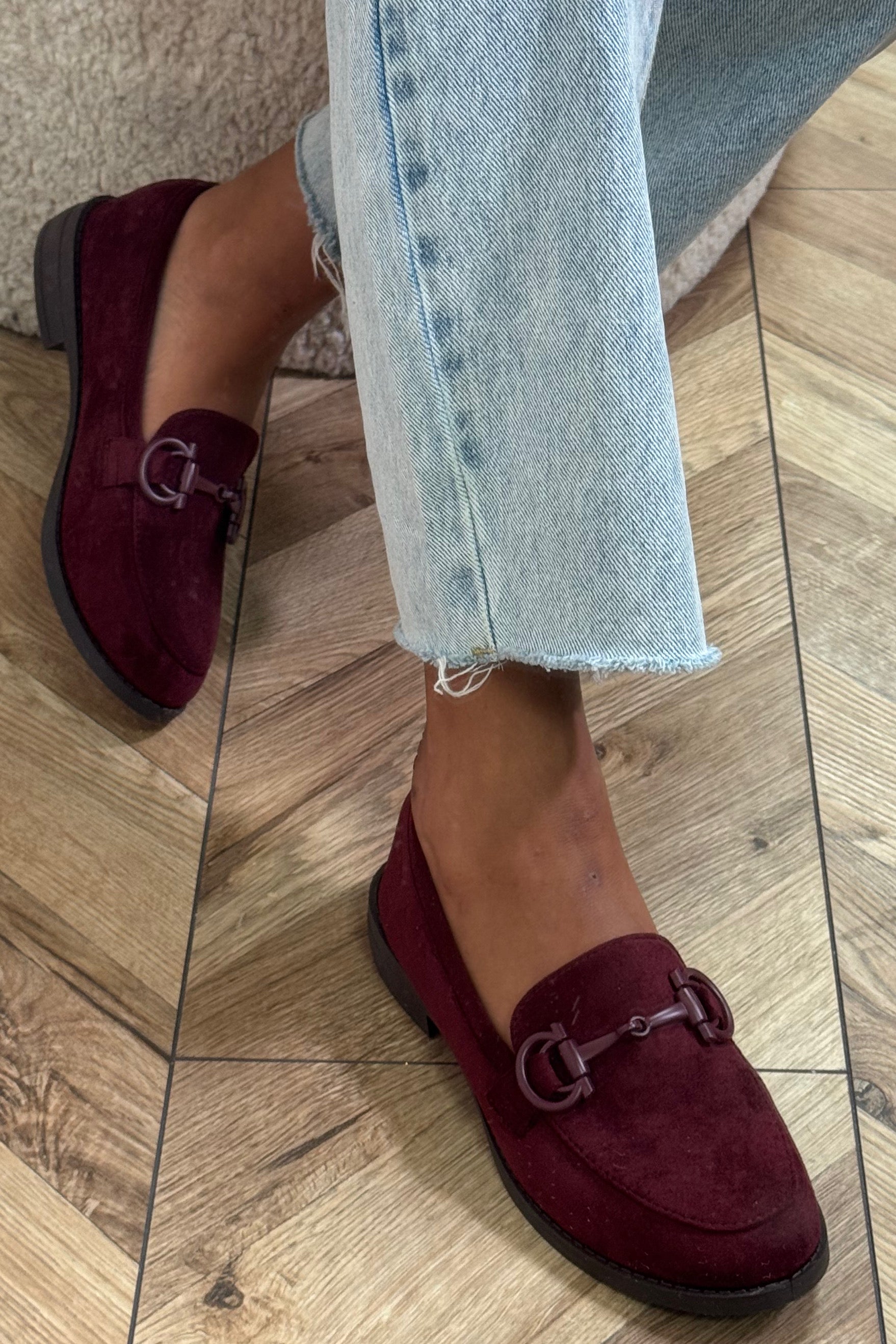 Mocassins femme suédine avec boucles raffinés et élégants - vue principale BLOOSHOP
