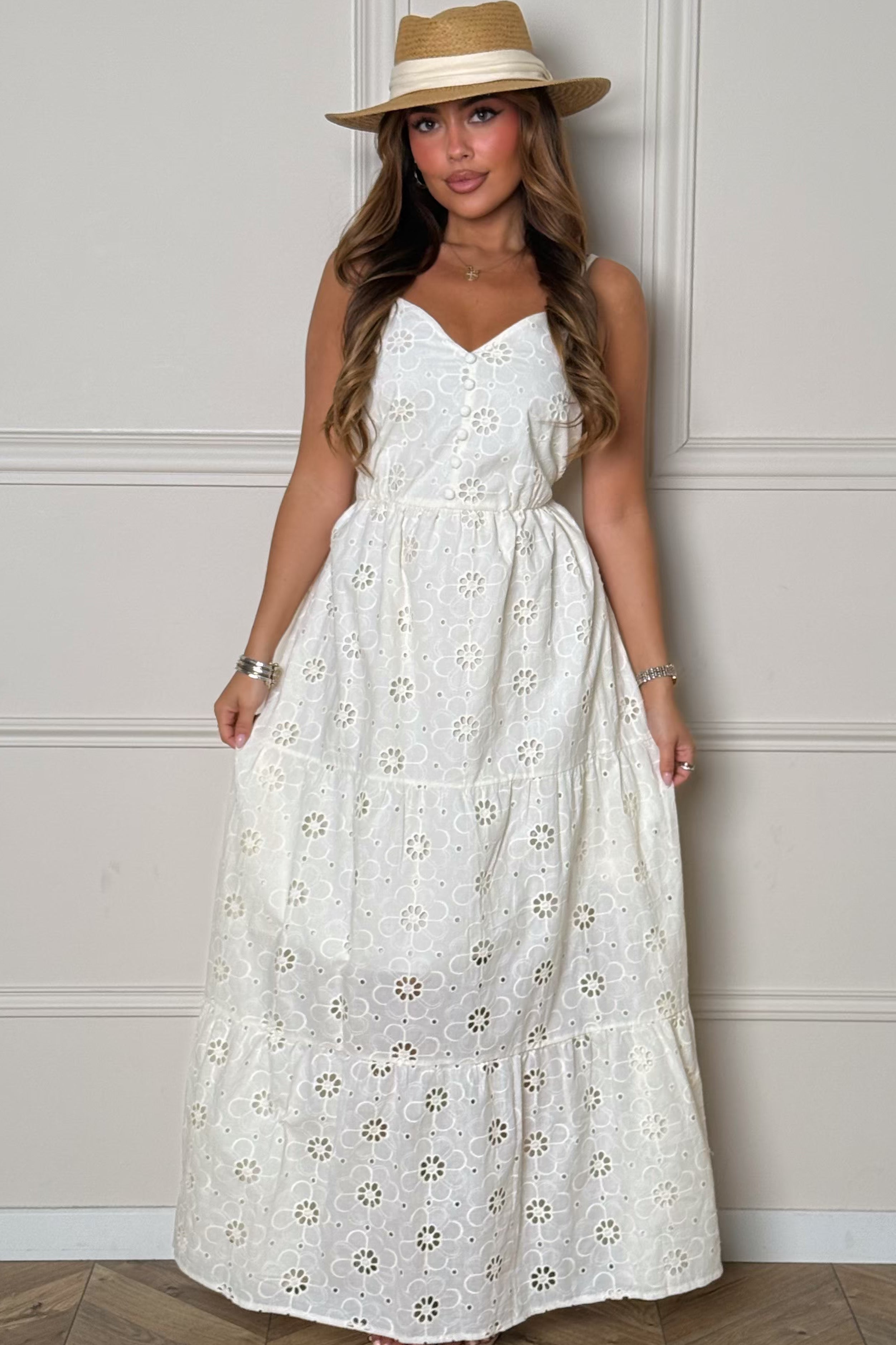 Robe bohème BLOOSHOP portée - Look romantique gracieux, style bohème-chic intemporel
