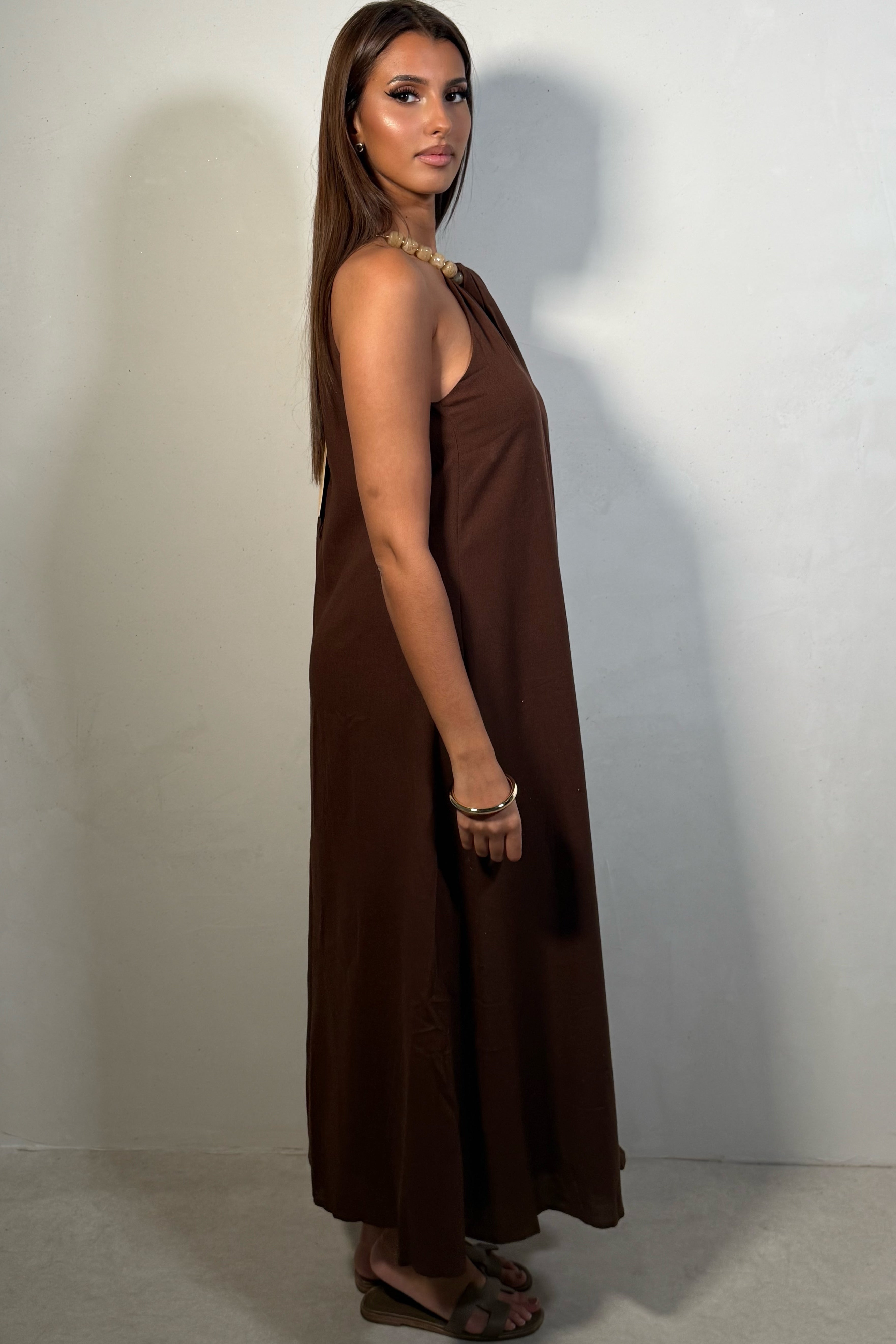 Robe Femme Longue Avec Collier Perles Chic