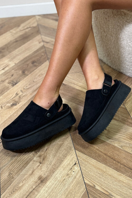 Vue de profil des chaussons à plate-forme femme BLOOSHOP montrant la hauteur élégante
