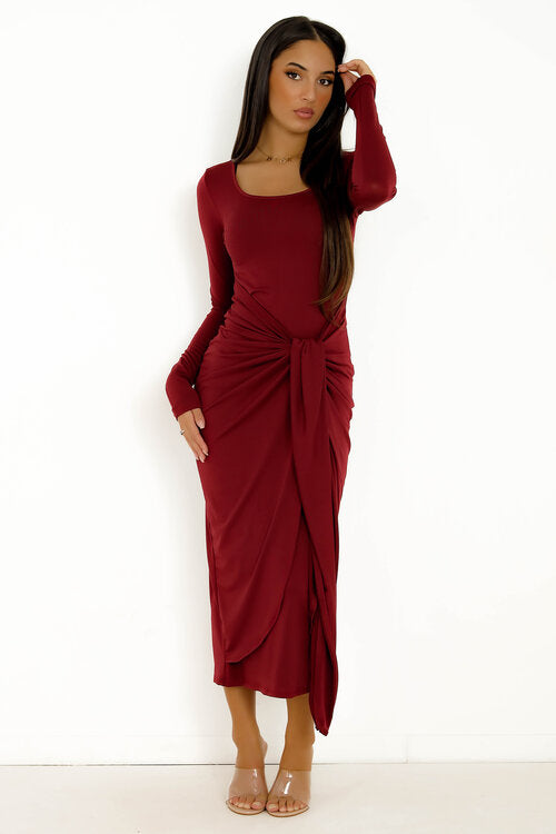 Robe Moulante Drapée Nouée
