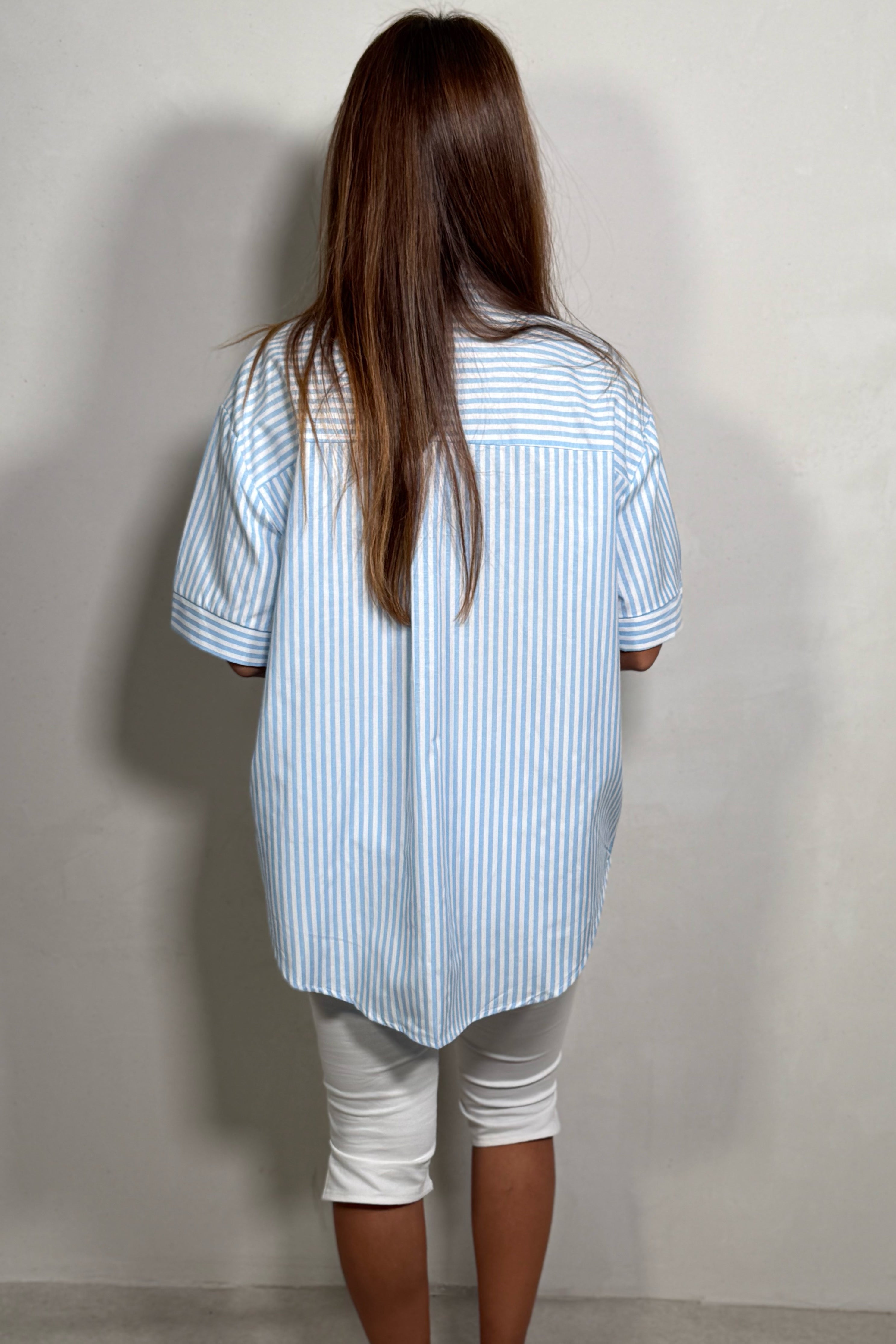 Chemise Rayée Oversize Manches Courtes – Beverly Hills Femme