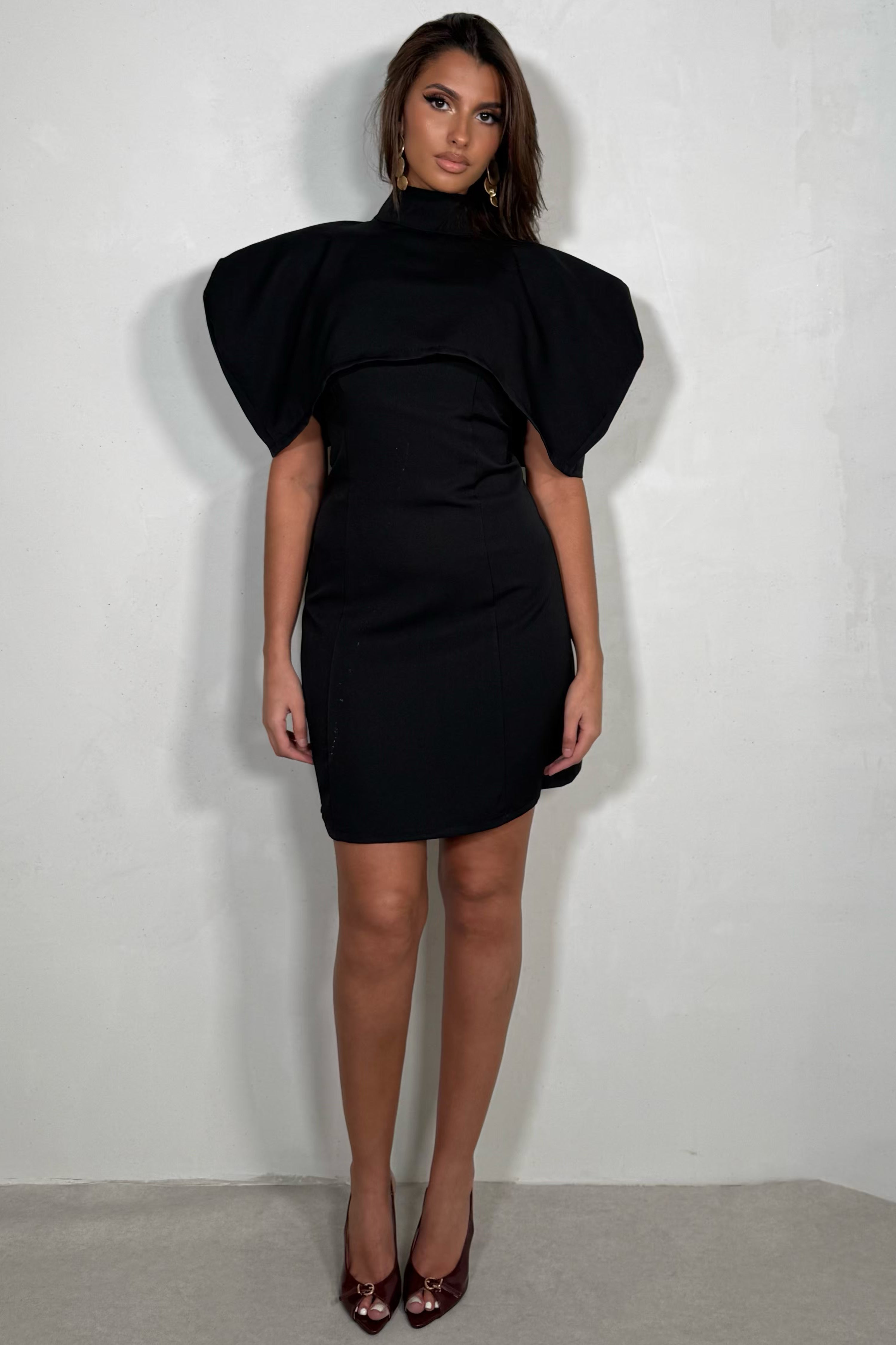 Robe à bretelles avec cape femme