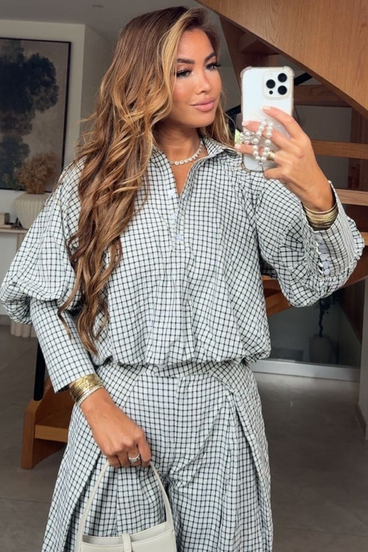 Chemise Courte Oversize à Carreaux avec Manches Chauve-Souris pour Femme