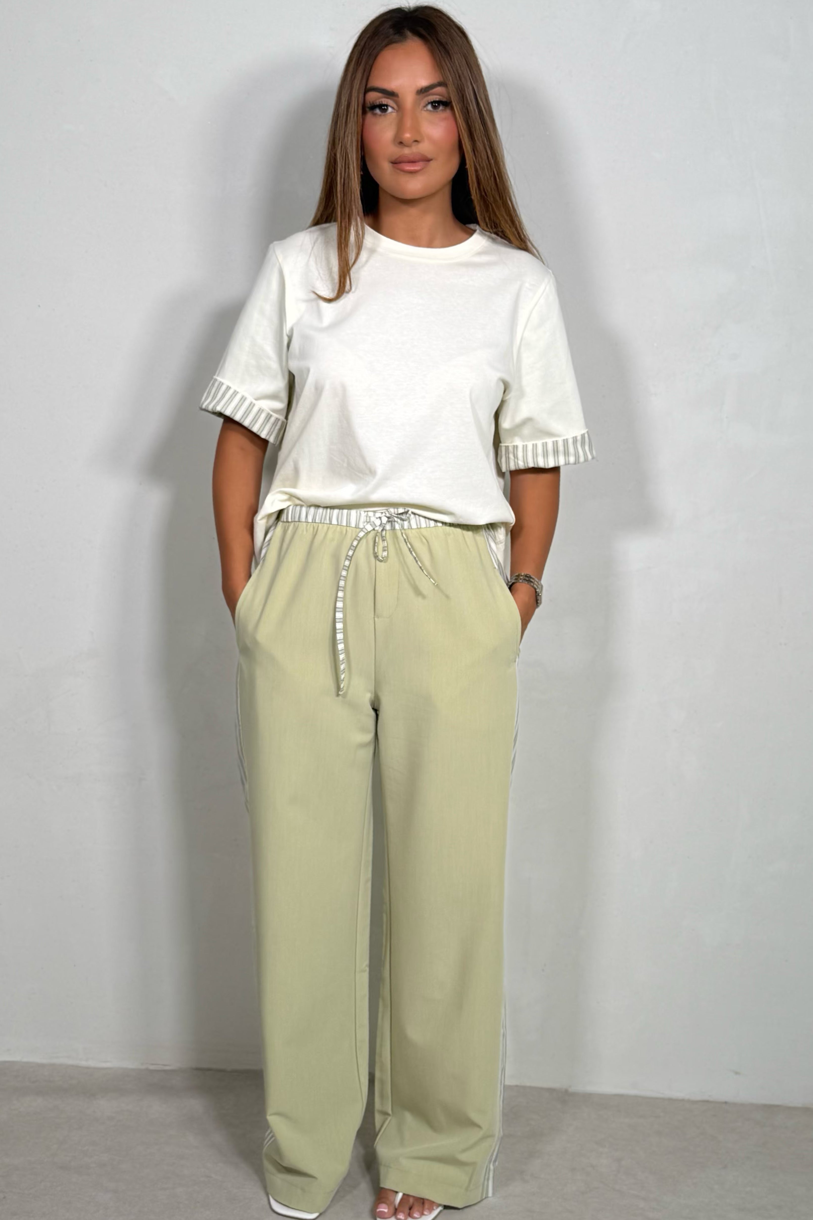 Pantalon Fluide Femme avec Bandes Latérales Rayées