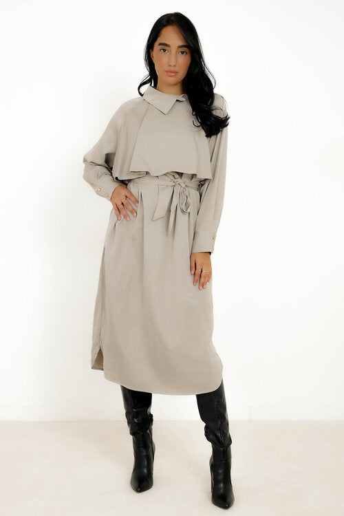Robe à Volant + Laçage