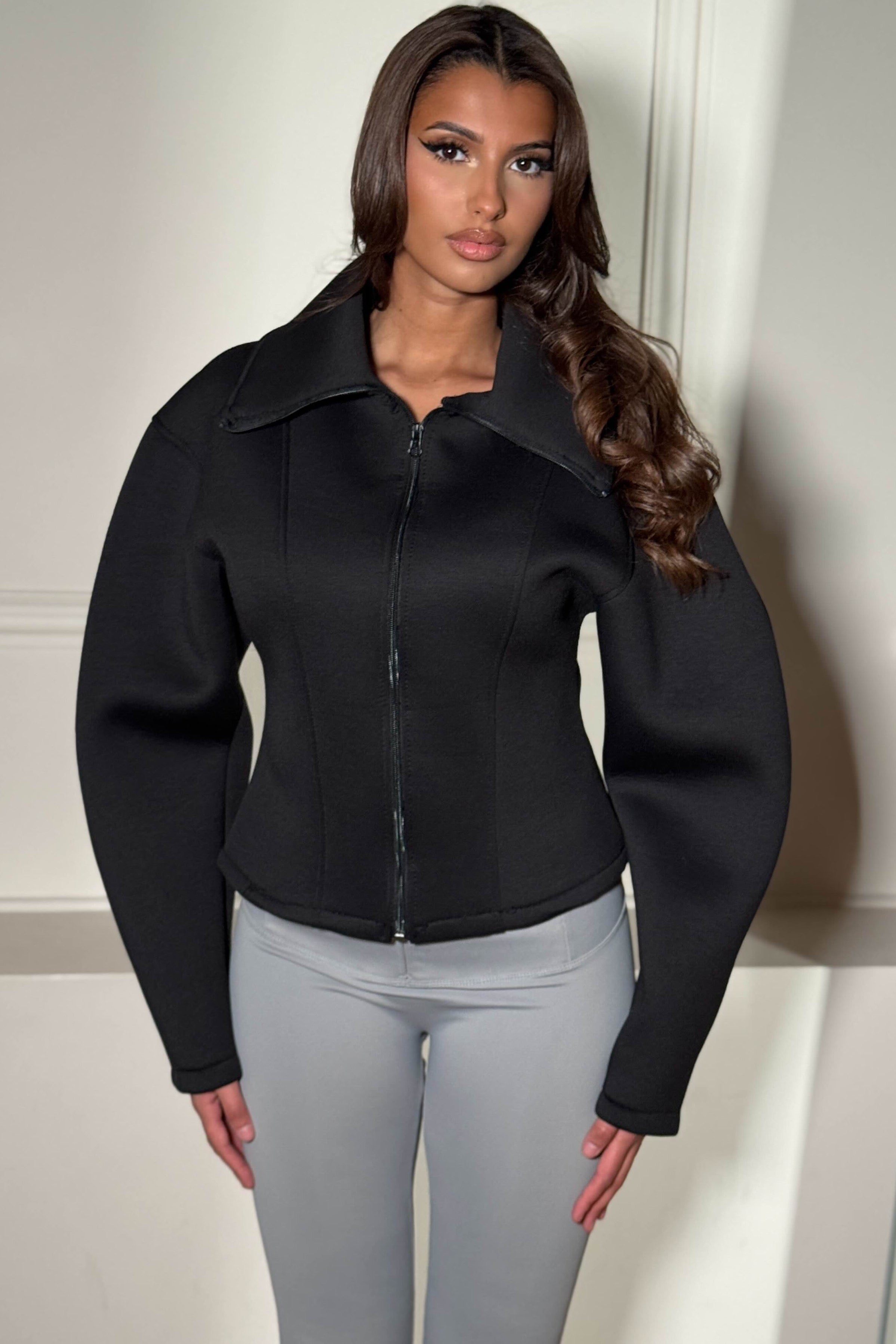 Gilet Néoprène Cintré Manches Barrel - Élégance Structurée Femme