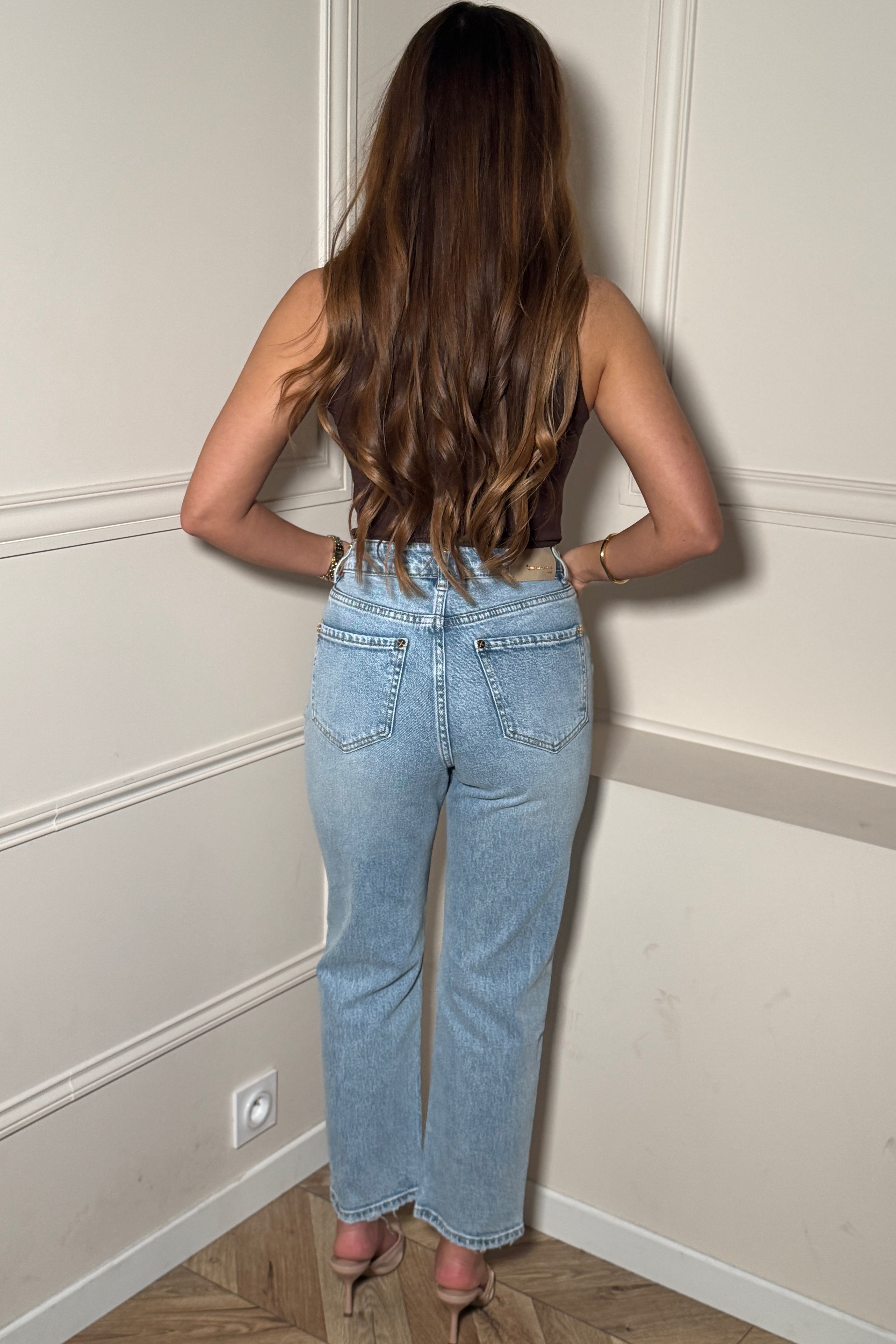 Jean Mom Boutons Dorés Femme - Denim Vintage Chic