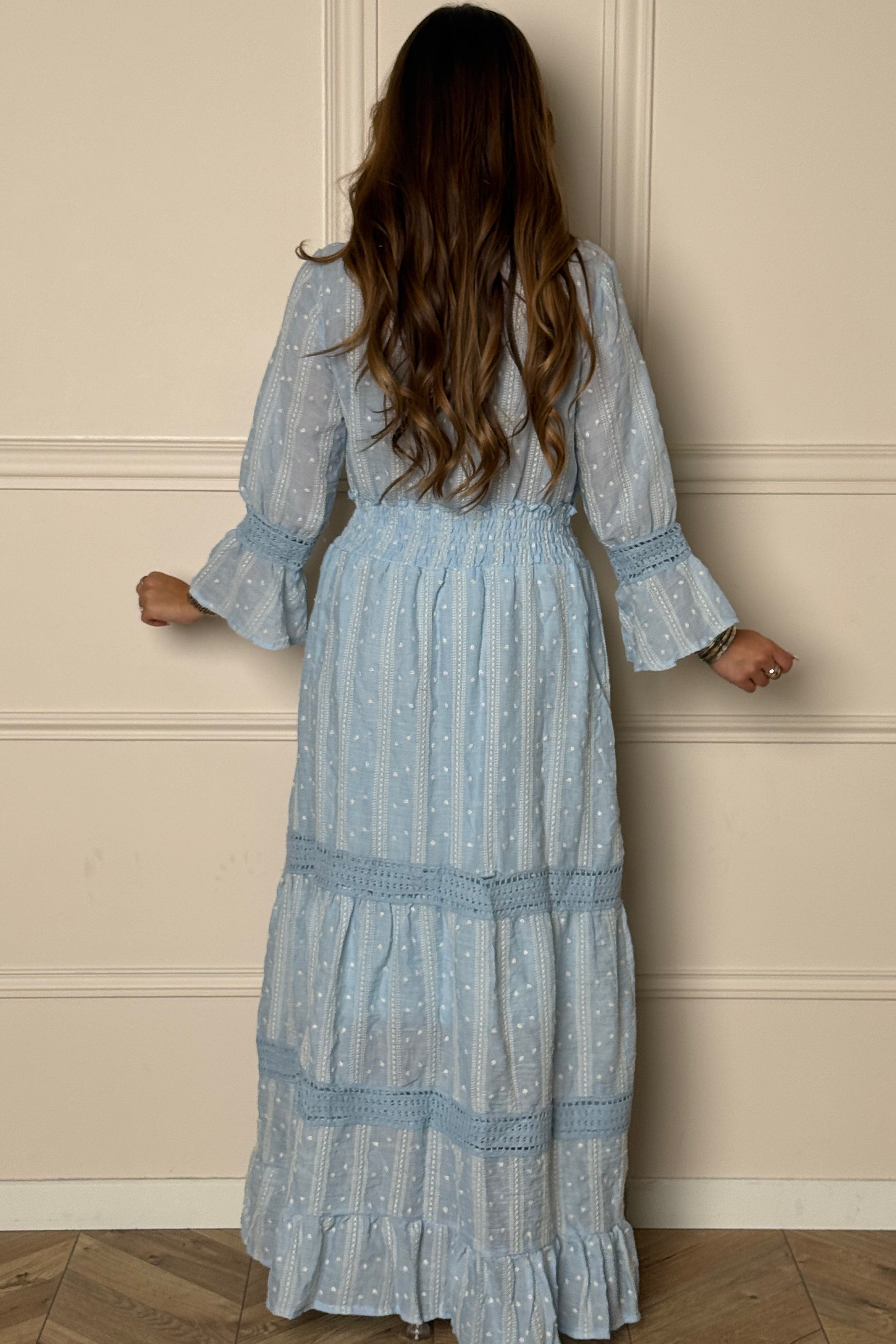 Robe bohème BLOOSHOP vue détail - Cordon ajustable modulable, style authentique
