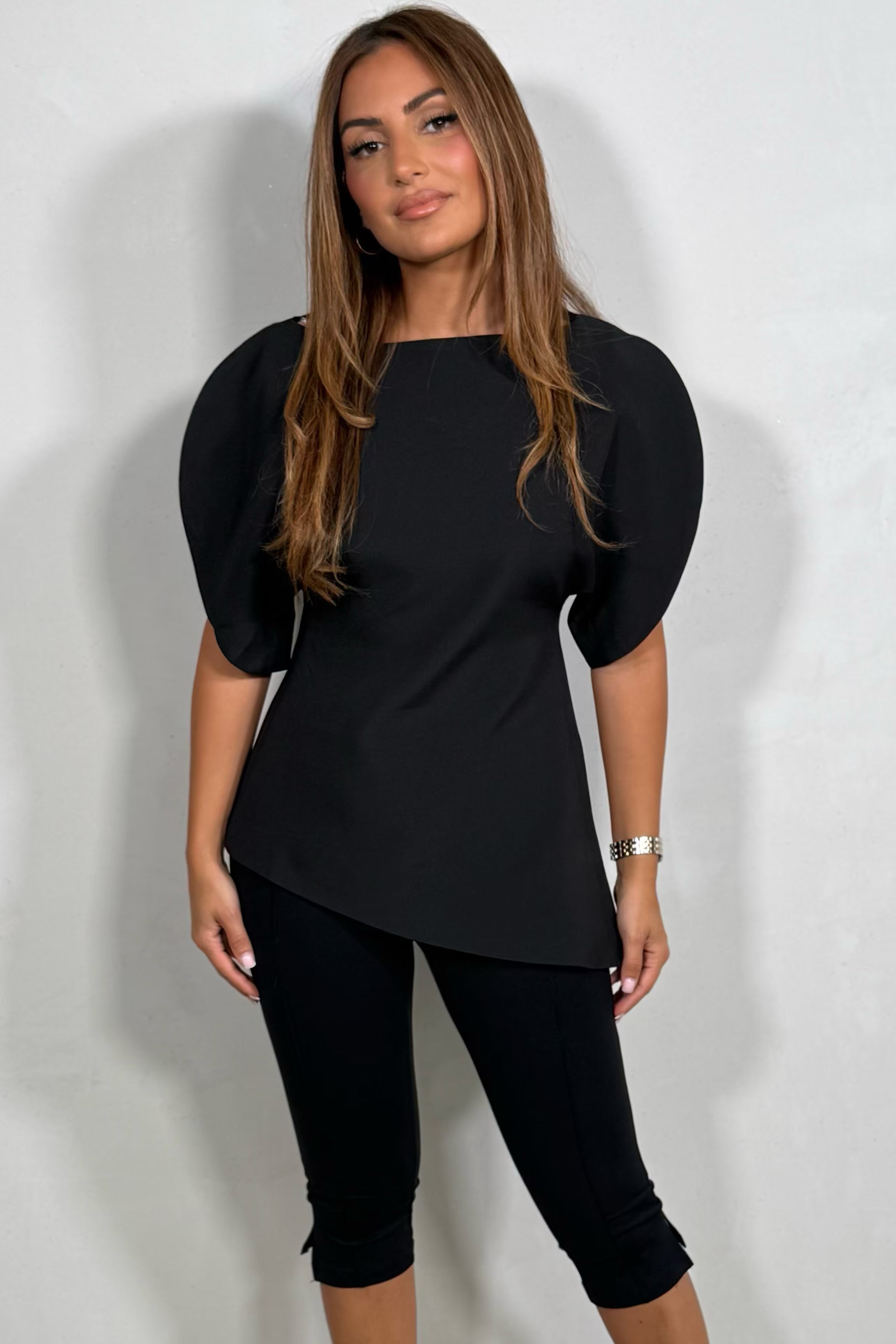 Top Asymétrique à Manches Bouffantes Femme
