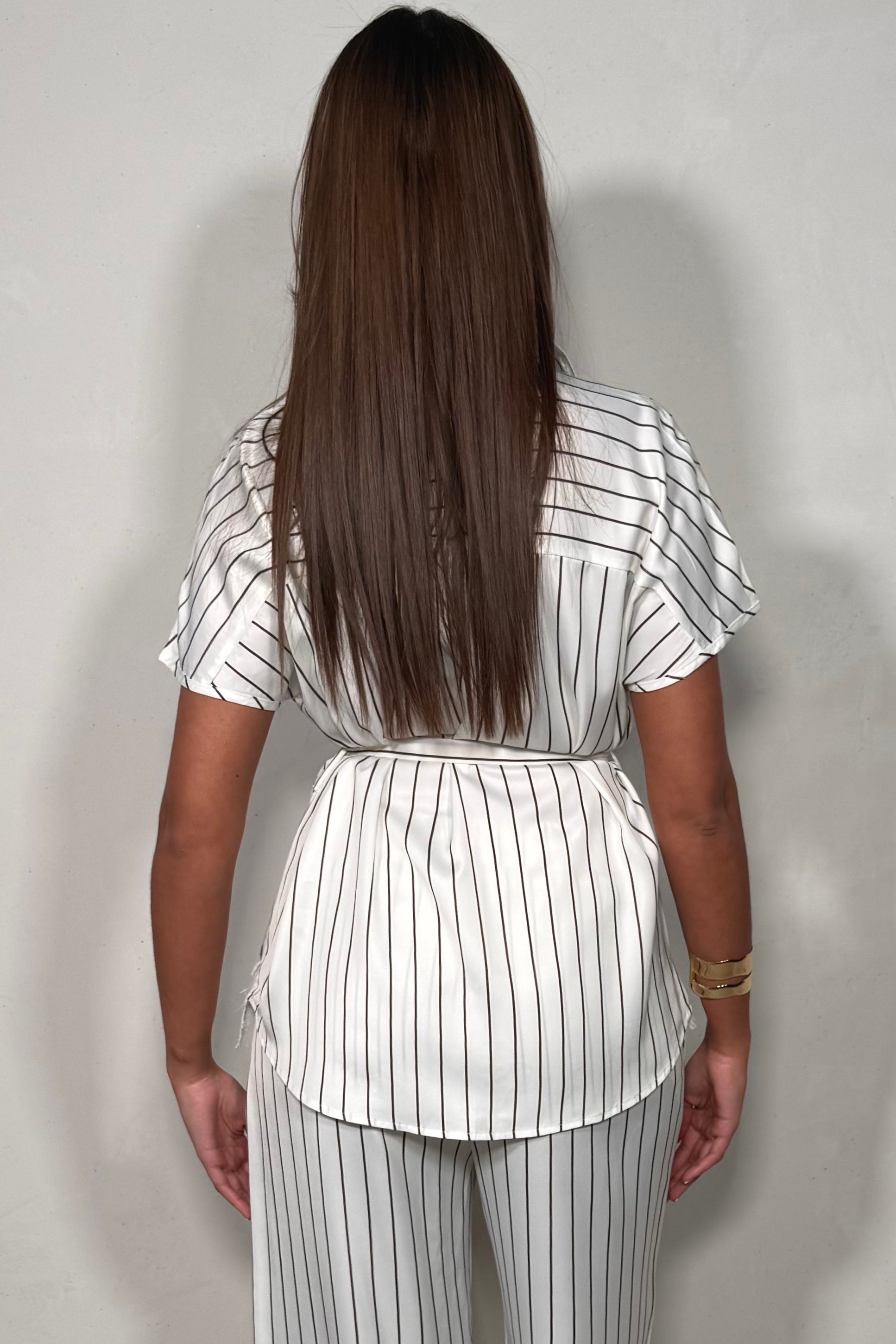 Chemise Femme Rayures Noir & Blanc Détail Dentelle