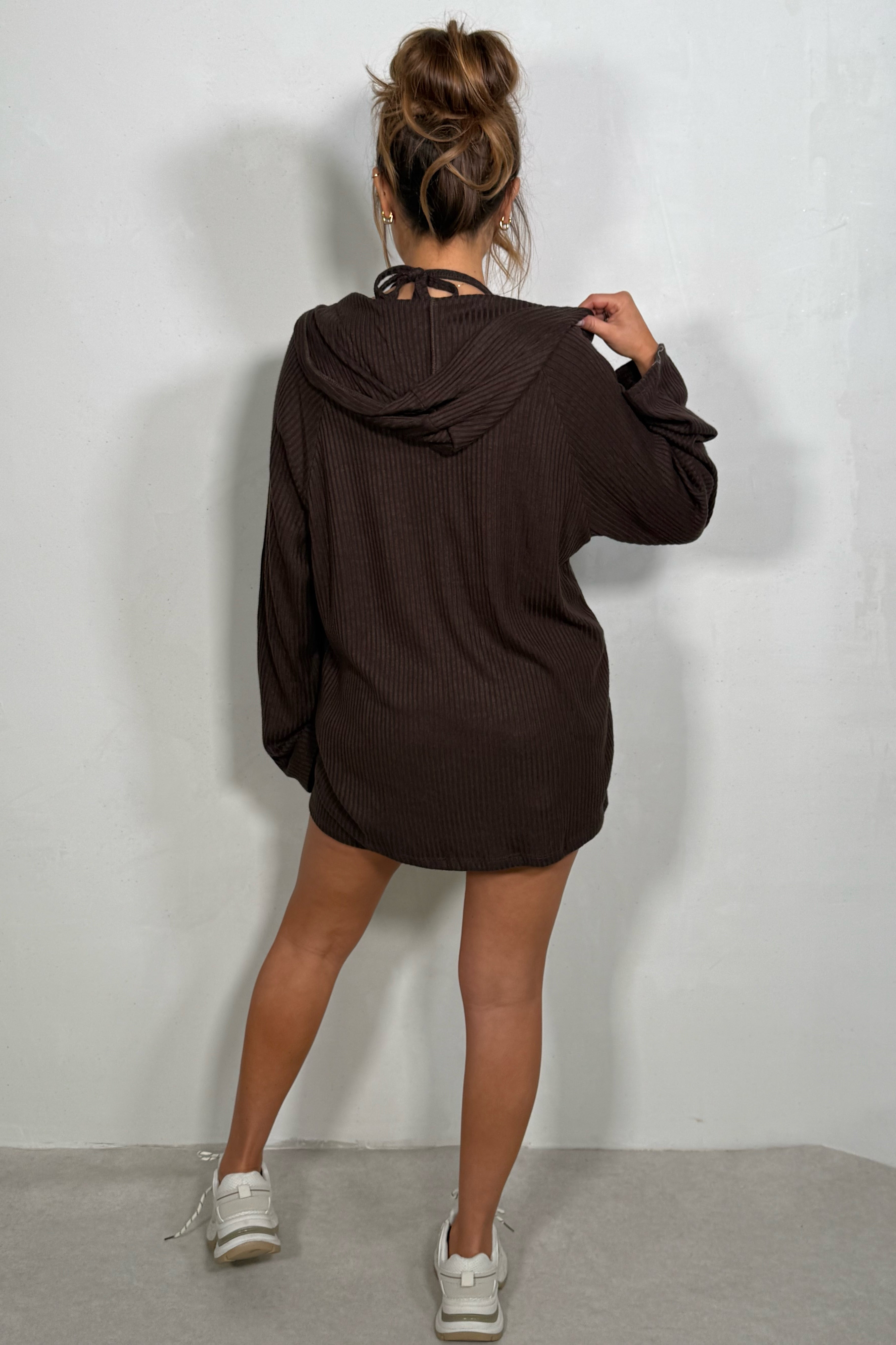 Ensemble 3 pièces top pull et shorty femme