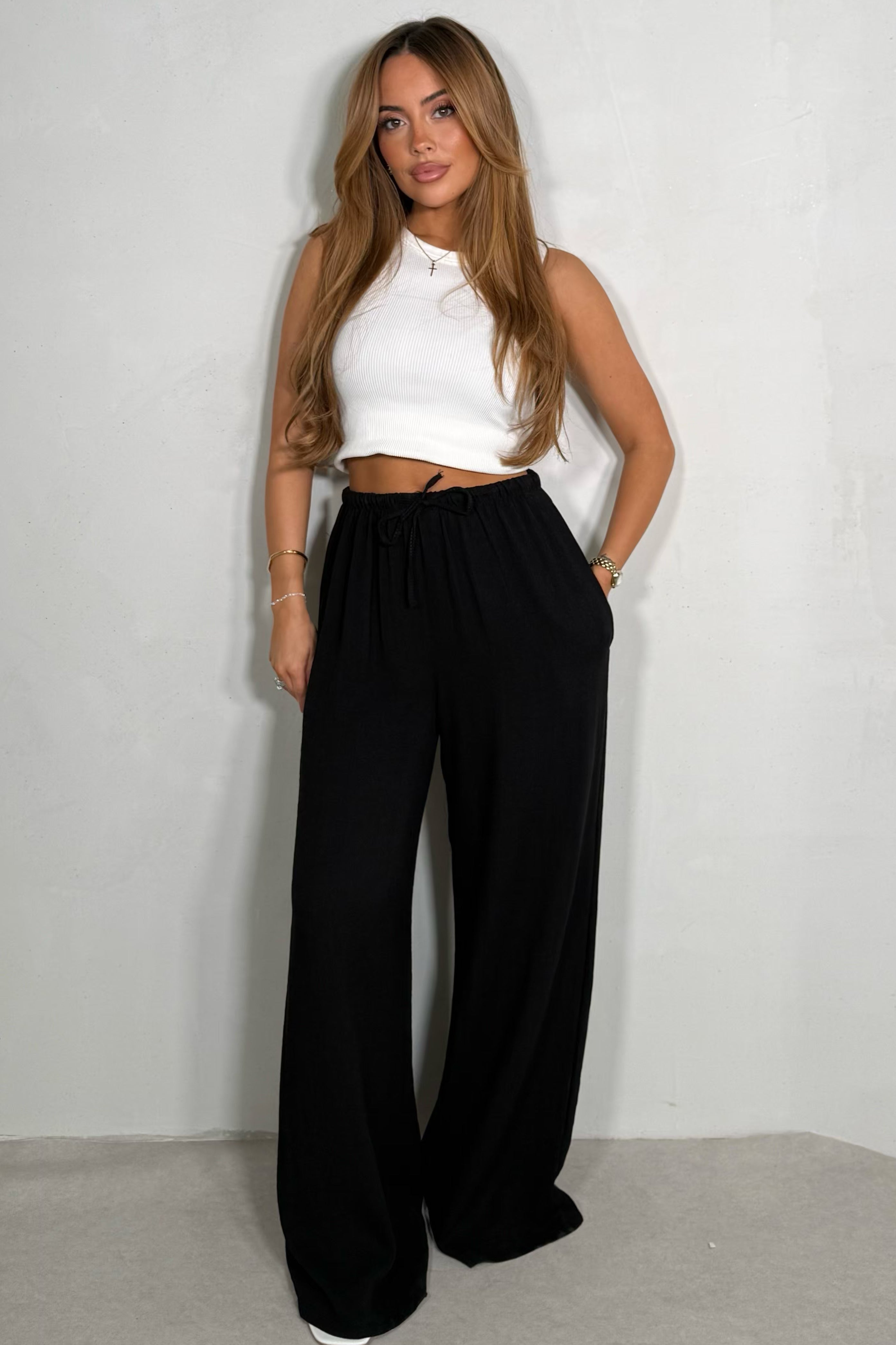 Pantalon fluide effet lin coupe ample coloris noir