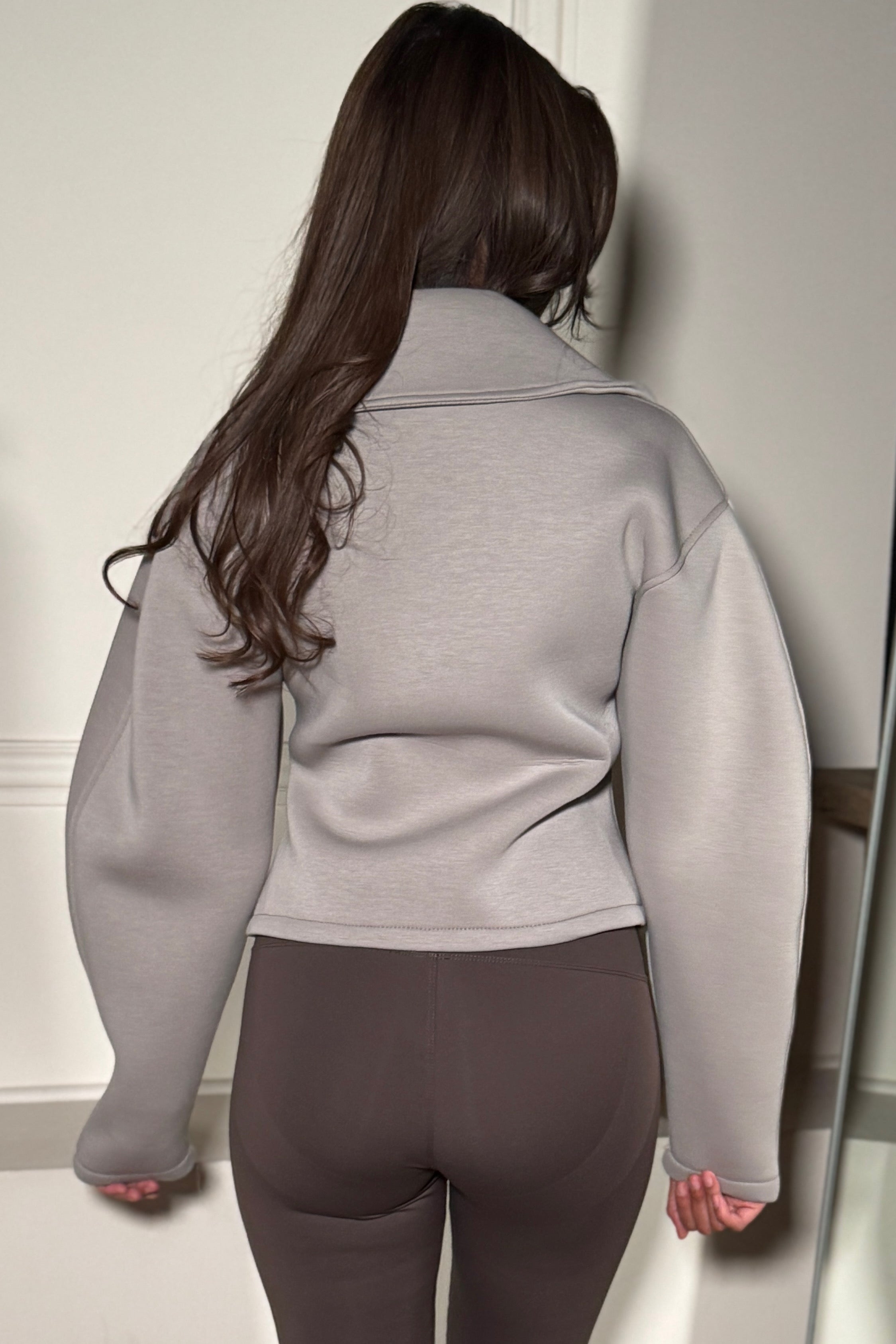 Gilet Néoprène Cintré Manches Barrel - Élégance Structurée Femme