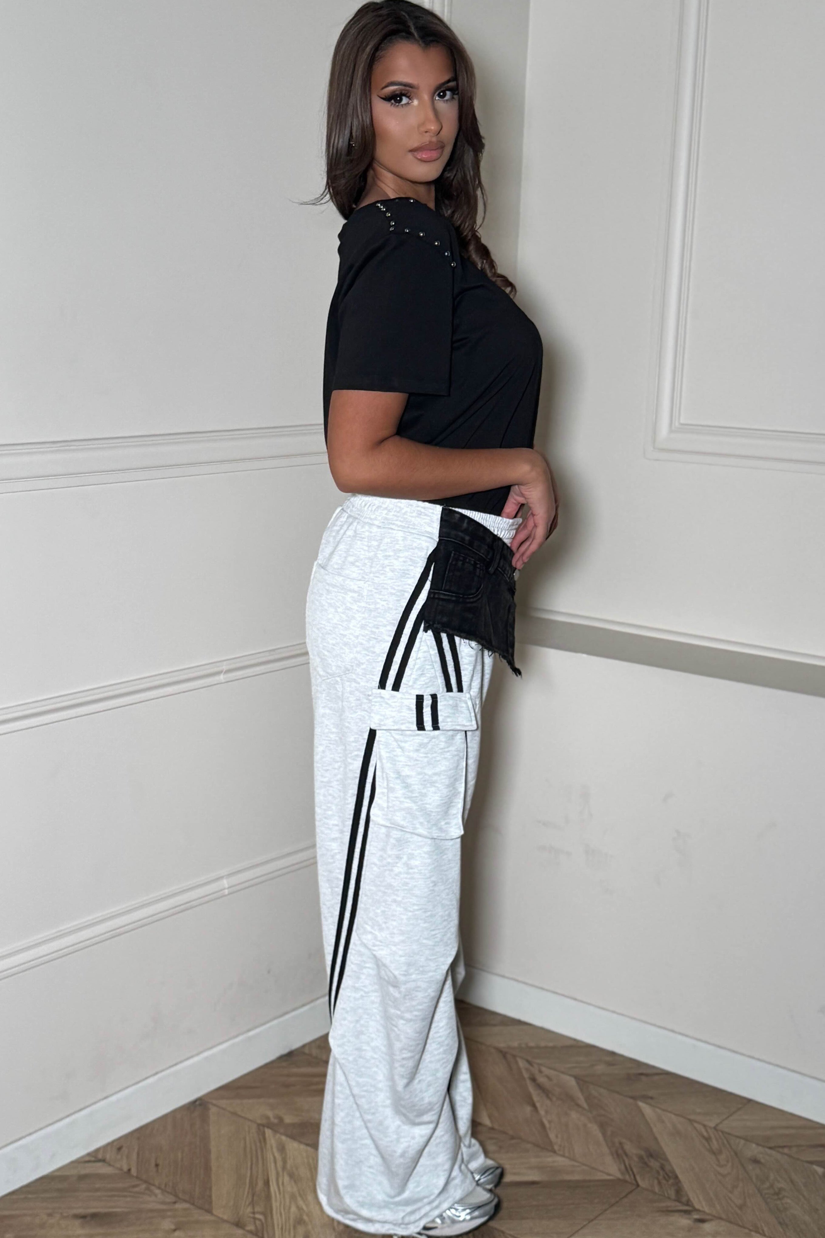 Jogging gris denim destructuré femme - vue complète du look casual-chic