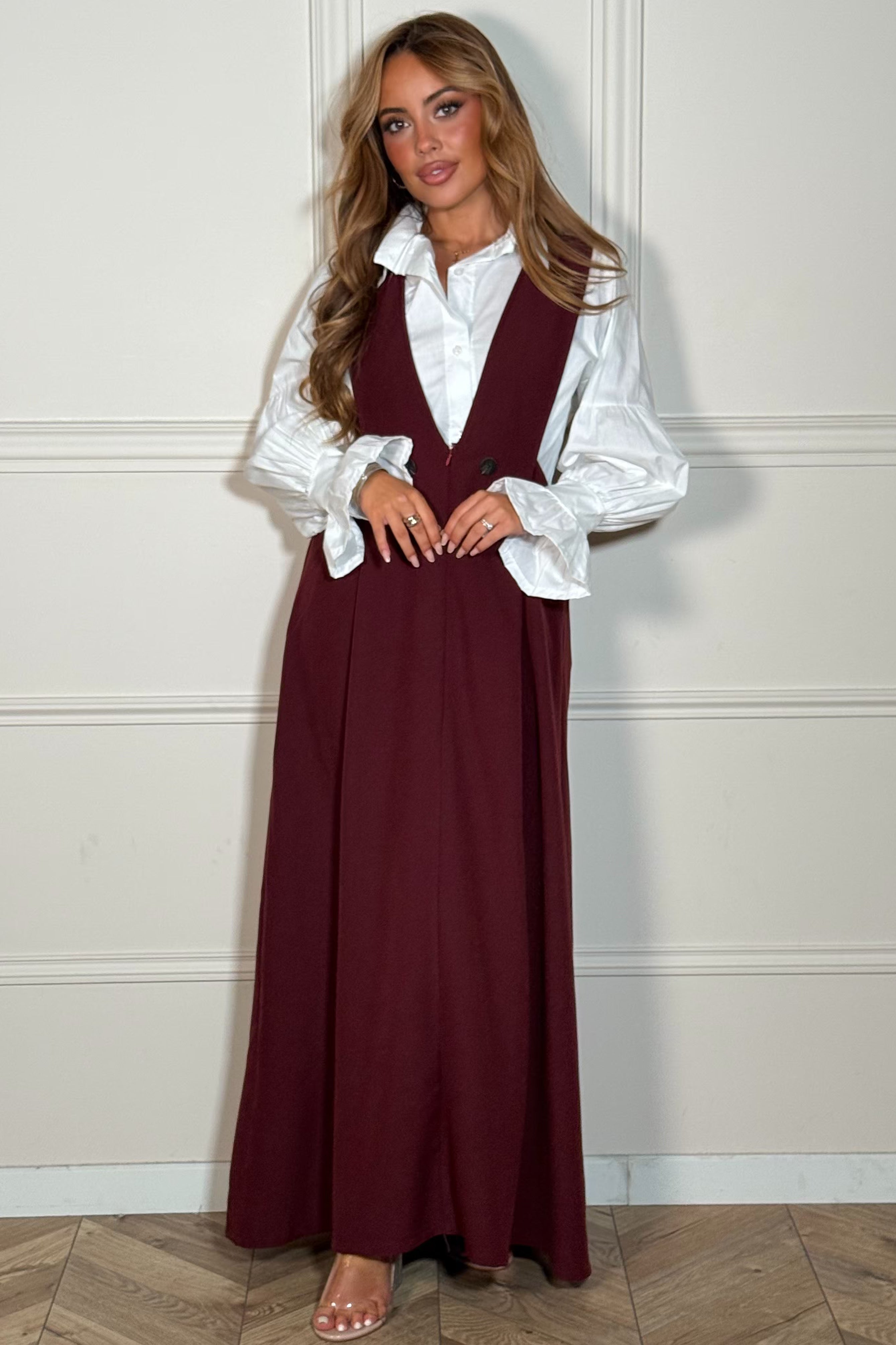 Vue d'ensemble de la tenue chemise et robe - style moderne et sophistiqué BLOOSHOP