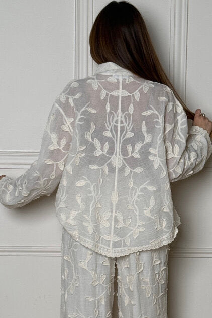 Chemise Bohème Broderie Florale - Style Vintage Élégant