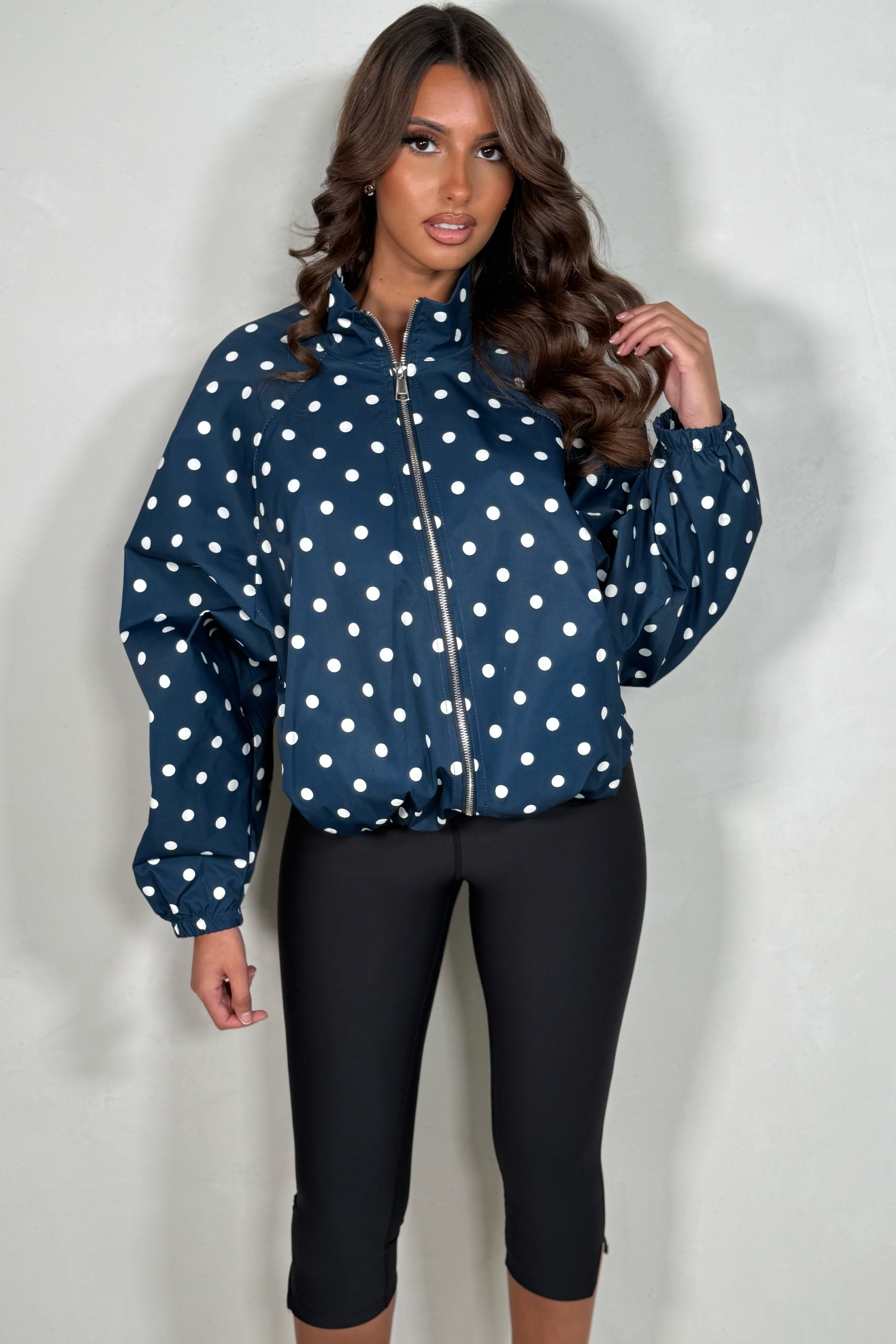 Veste Oversize à Pois Femme – Coupe Chauve-Souris