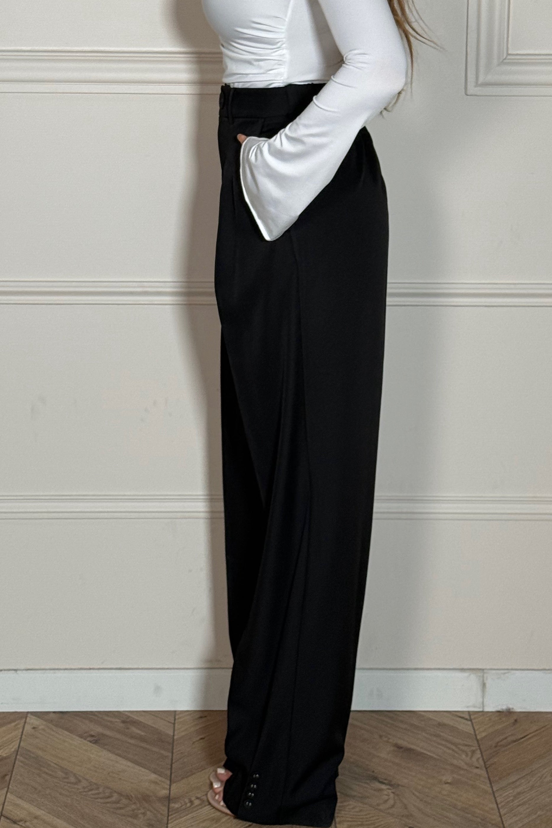 Pantalon à Pinces Élégant avec Bas Boutonné - Style Féminin Chic