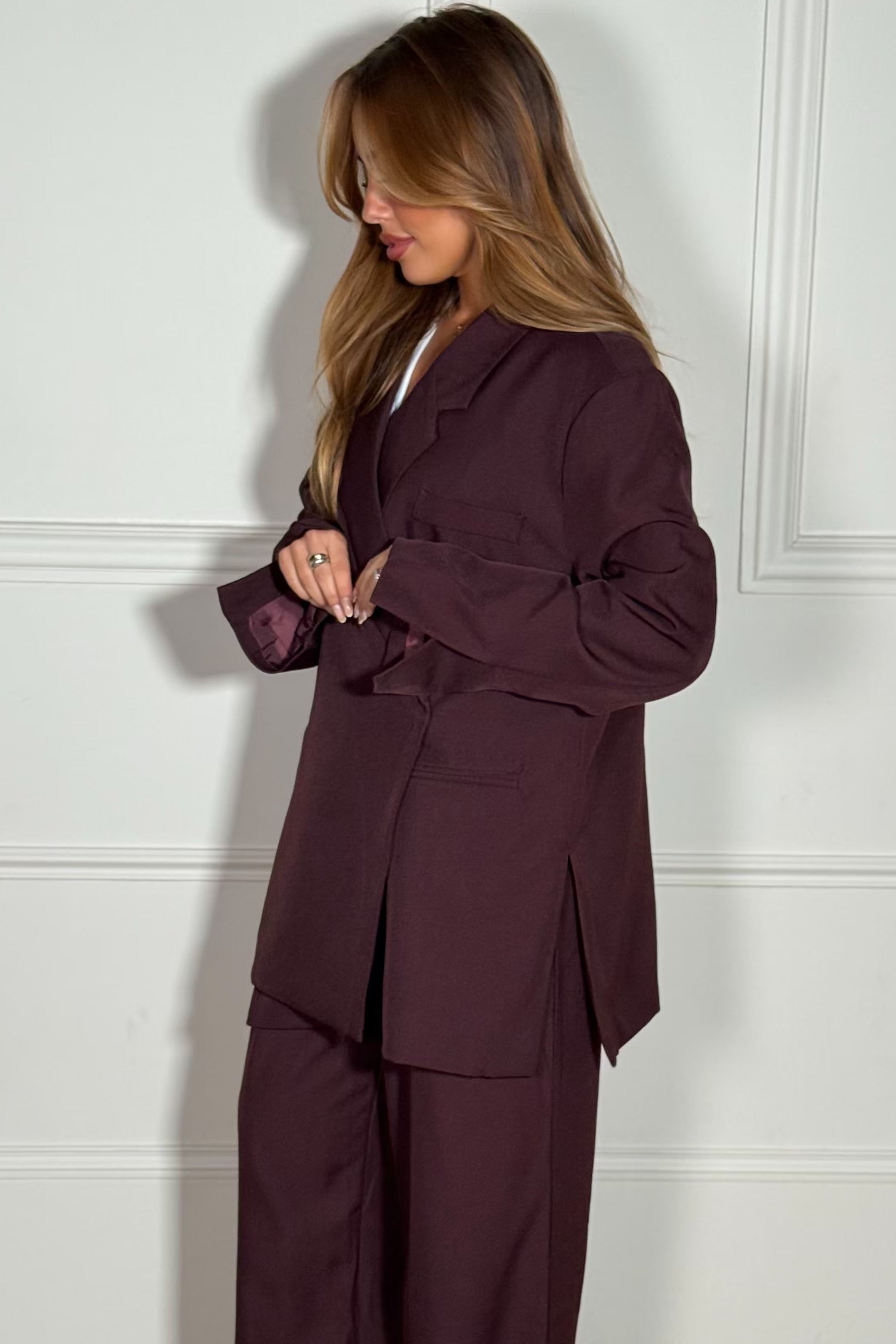 Détail côtes fendus blazer croisé femme - finition moderne