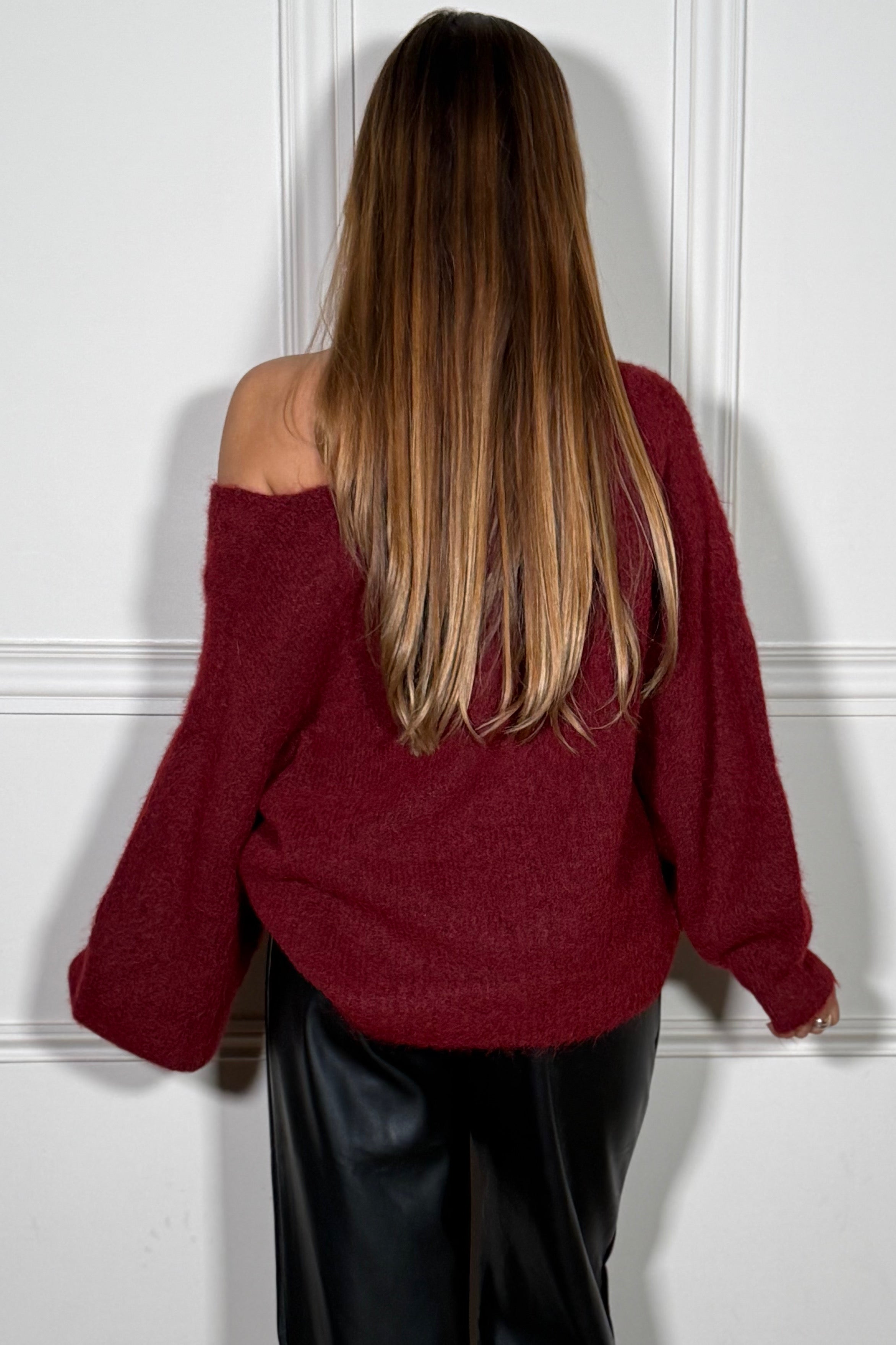 Pull mohair col V femme - vue de dos complète - douceur exceptionnelle BLOOSHOP