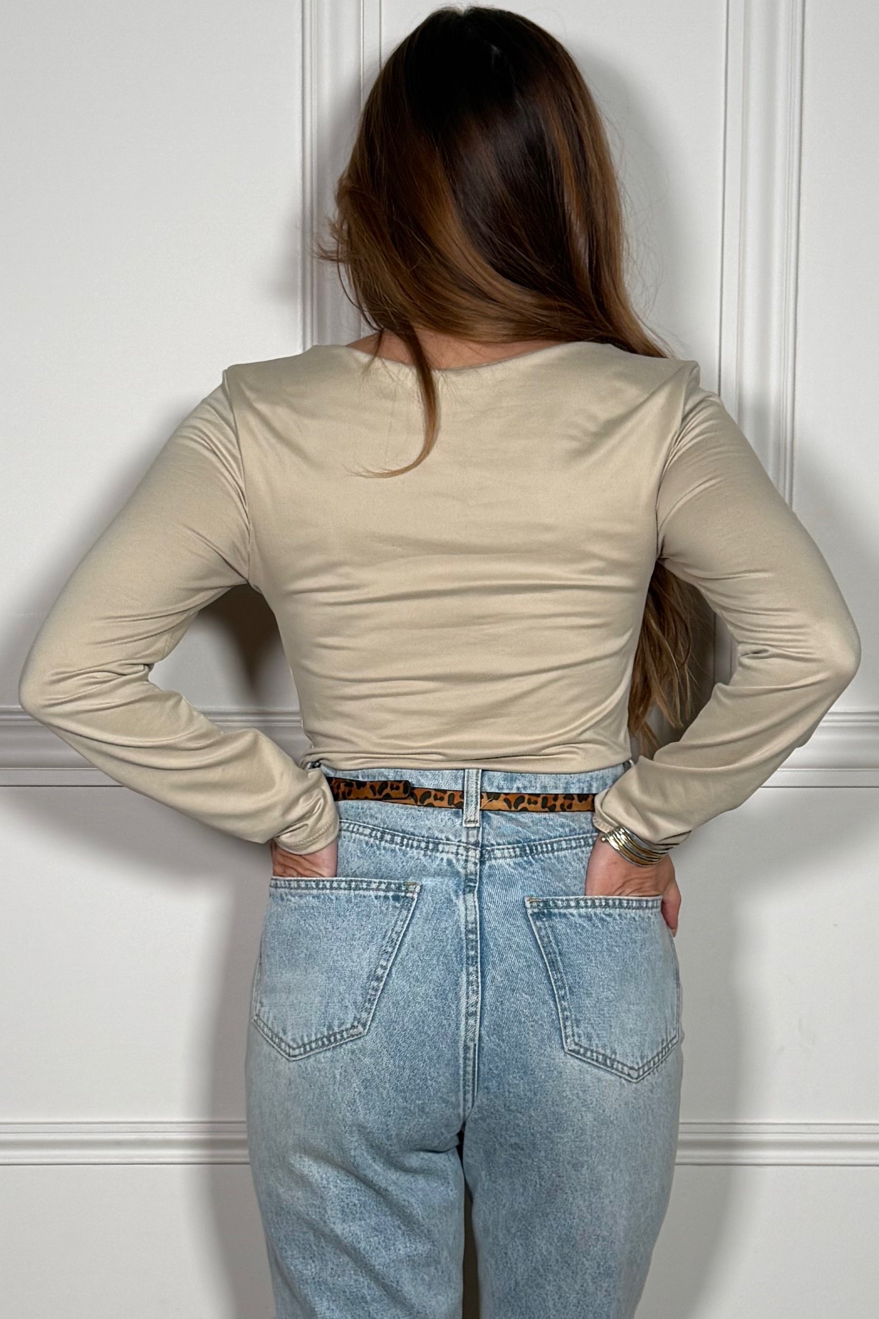 Body col cœur - vue de dos révélant la coupe ajustée