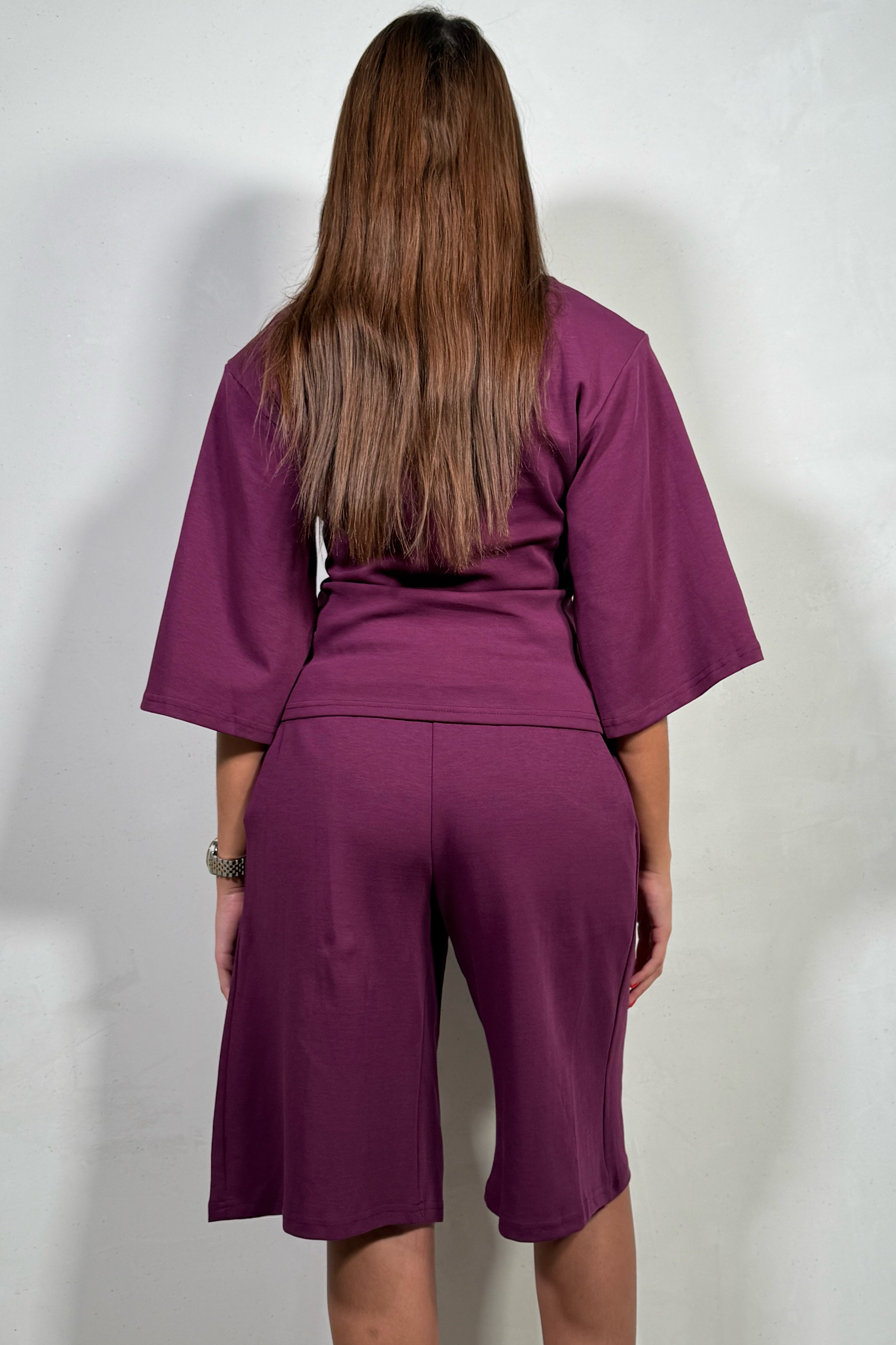 Ensemble Femme Haut à Épaulettes Manches Kimono et Bermuda Long Structuré