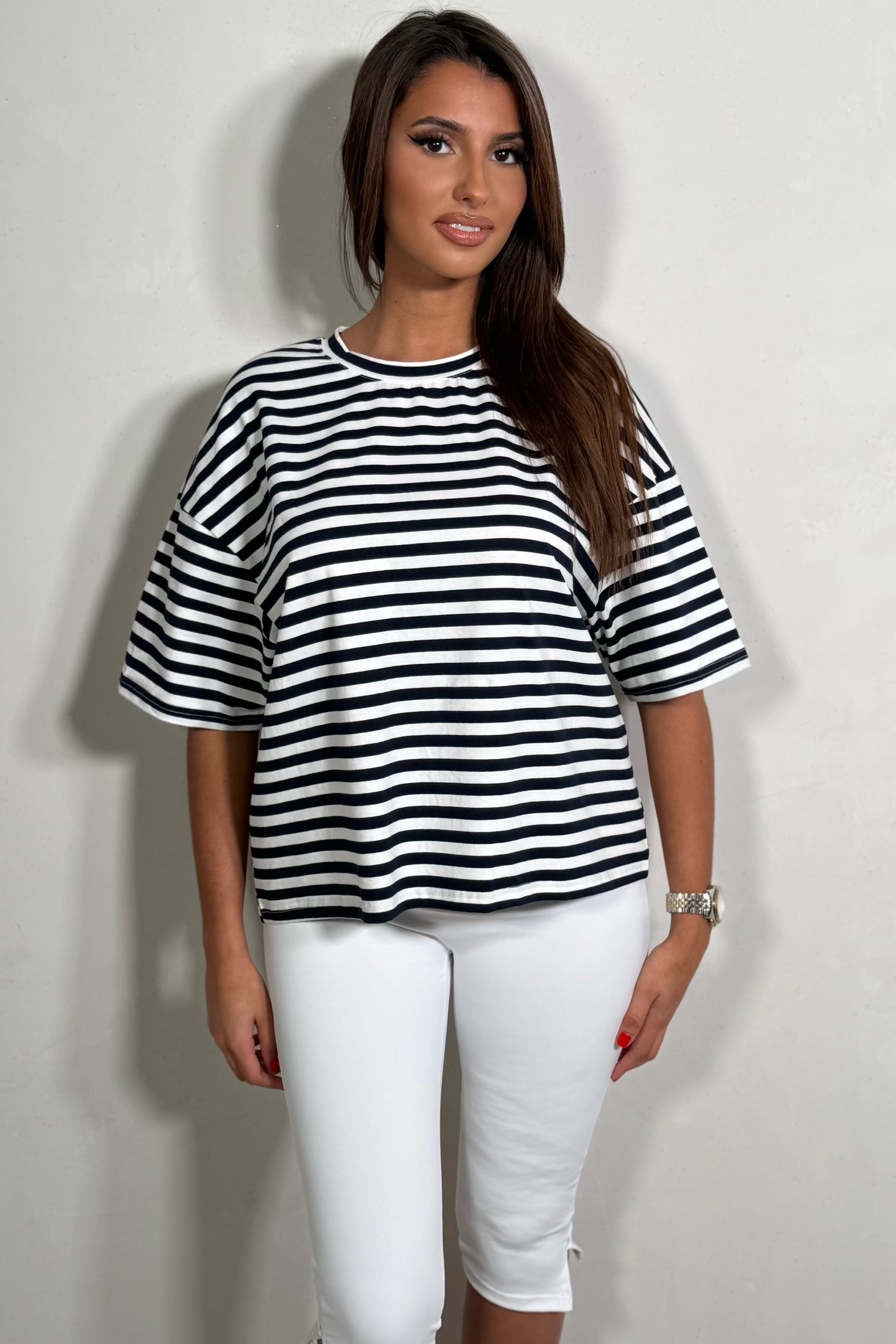 T-Shirt Marinère Oversize Broderie Bouclette Matcha – Casual Chic Femme